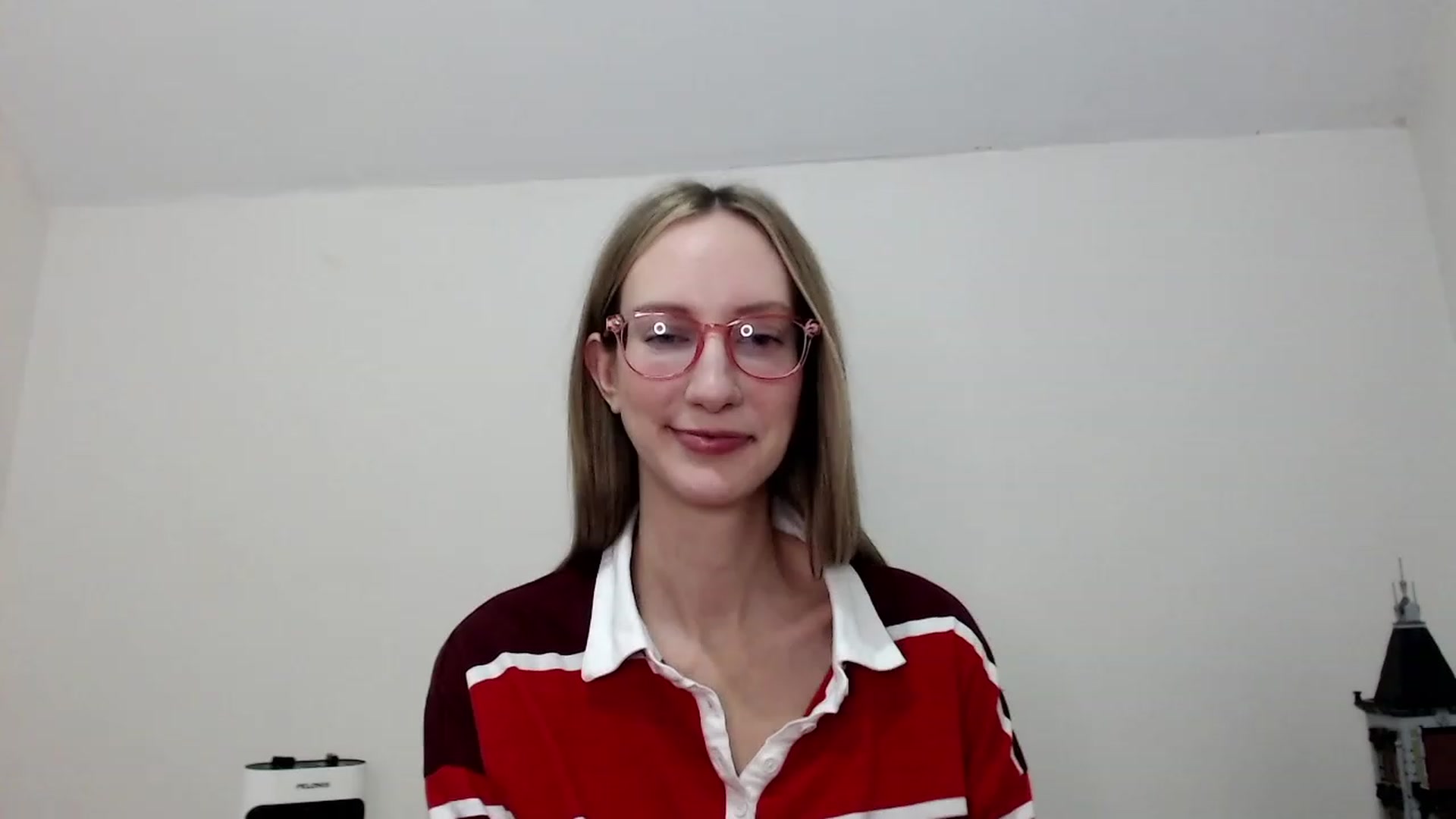 Gallery image thumbnail from Strwberrymoon's myfreecams stream on, 10/21/2023, 24:56 image 4 of 20