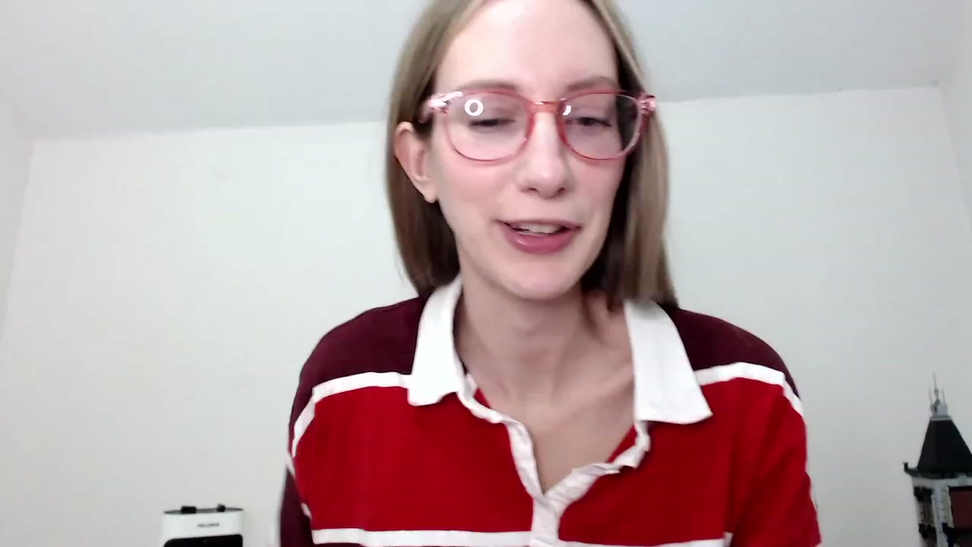 Gallery image thumbnail from Strwberrymoon's myfreecams stream on, 10/21/2023, 24:56 image 3 of 20