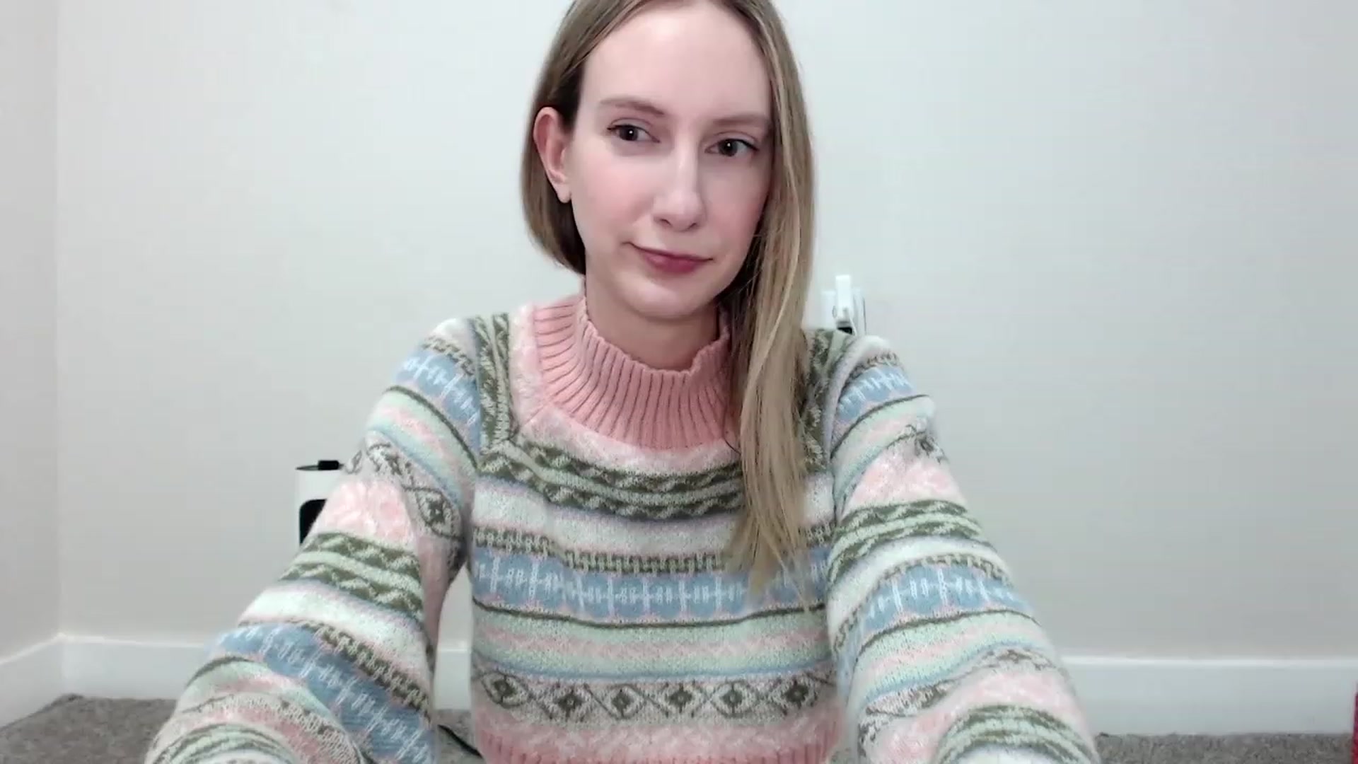 Gallery image thumbnail from Strwberrymoon's myfreecams stream on, 12/14/2023, 24:09 image 8 of 20