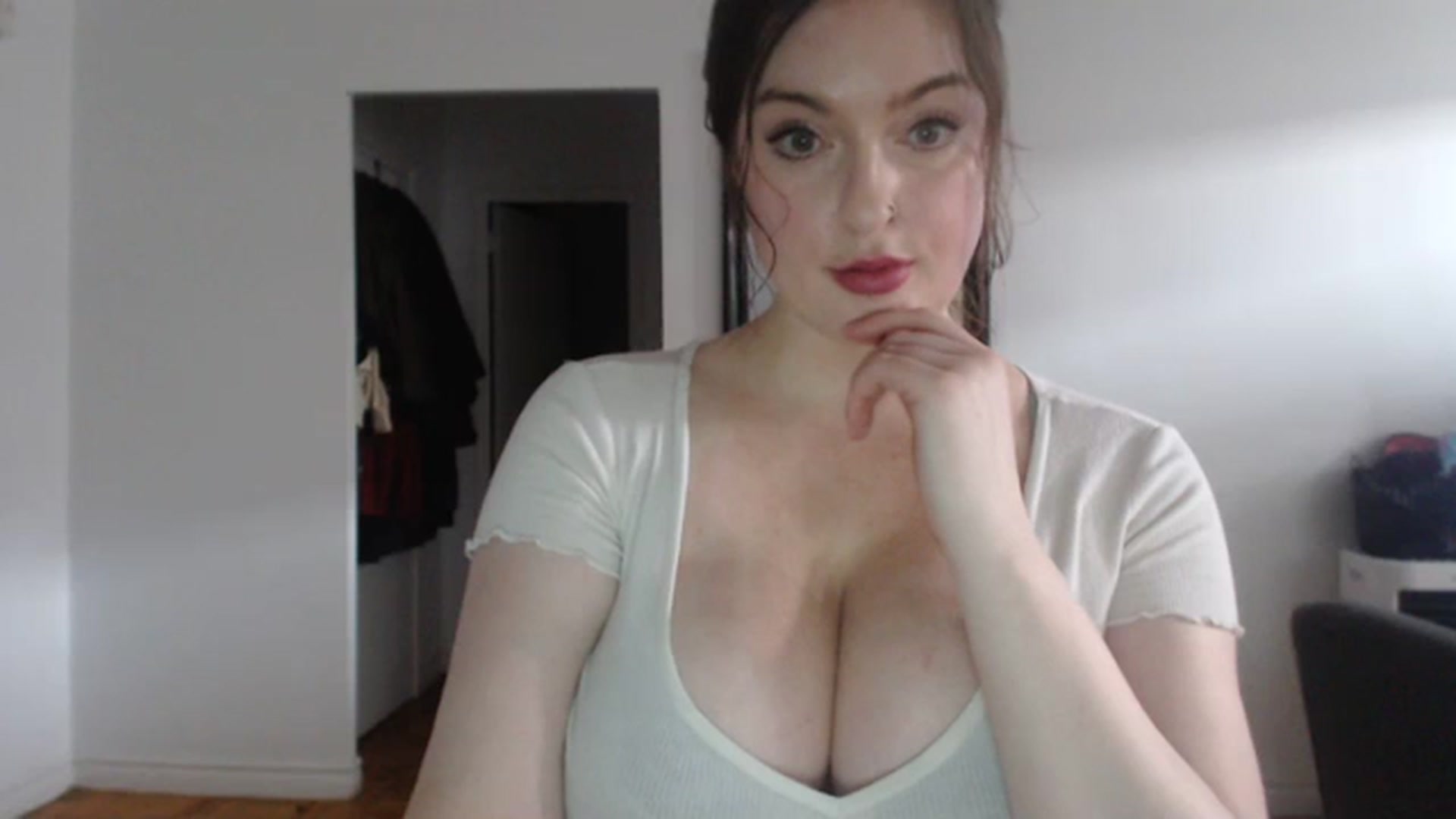 Gallery image thumbnail from Stuff_itinme's myfreecams stream on, 07/18/2023, 15:56 image 2 of 20