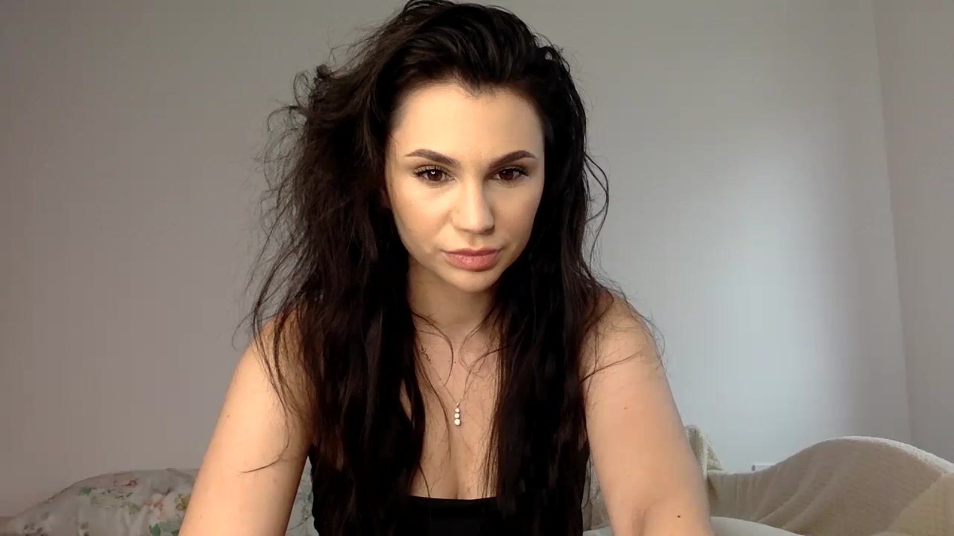 Gallery image thumbnail from StunningShape's myfreecams stream on, 04/04/2024, 11:53 image 1 of 20