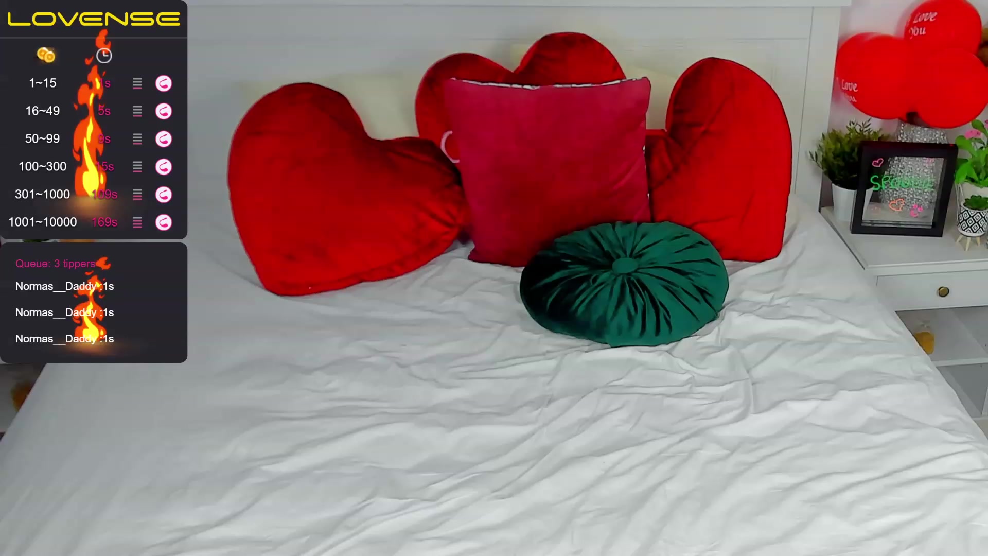 Gallery image thumbnail from SuaveGia's myfreecams stream on, 03/29/2023, 12:42 image 4 of 20
