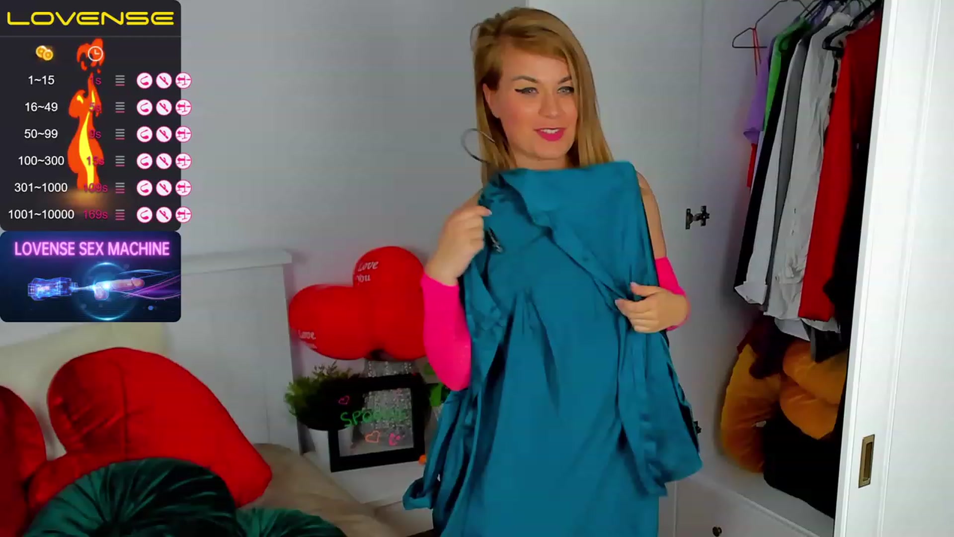 Gallery image thumbnail from SuaveGia's myfreecams stream on, 04/04/2023, 08:52 image 8 of 20