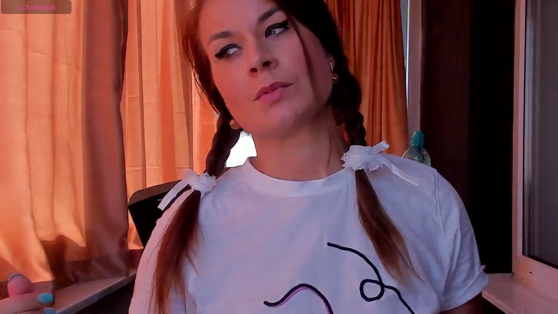 Gallery image thumbnail from SuaveGia's myfreecams stream on, 08/13/2024, 09:04 image 11 of 20