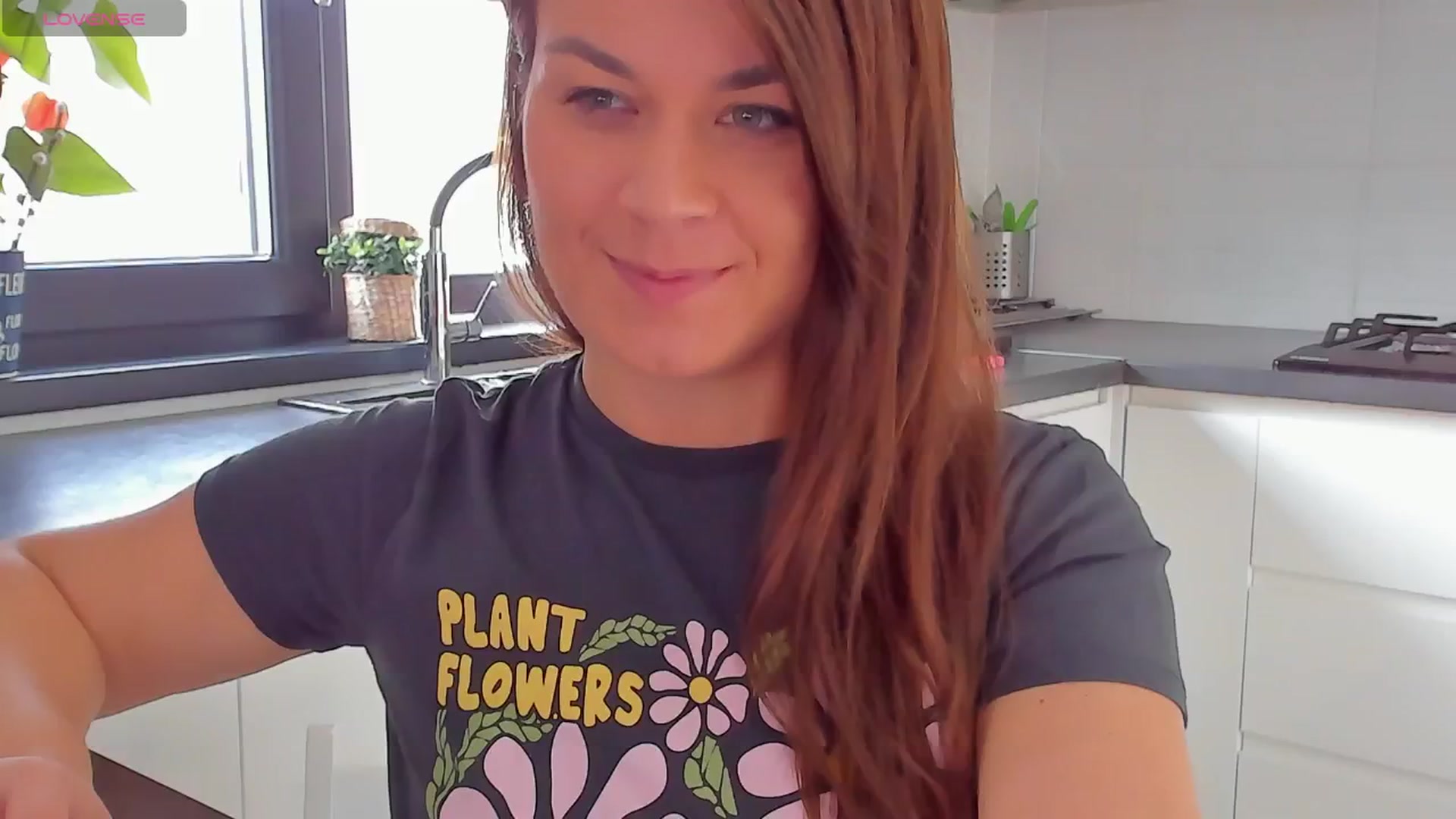 Gallery image thumbnail from SuaveGia's myfreecams stream on, 03/12/2025, 08:51 image 5 of 20