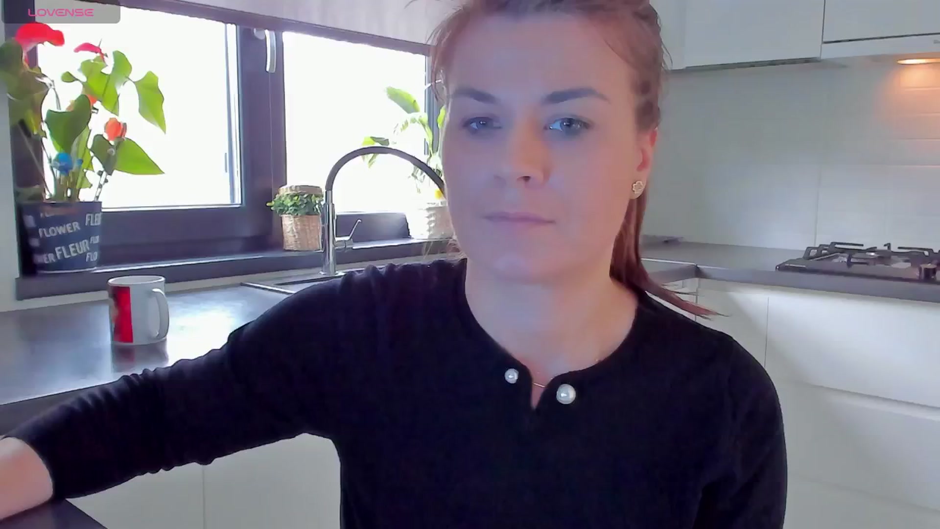 Gallery image thumbnail from SuaveGia's myfreecams stream on, 03/13/2025, 09:54 image 11 of 20