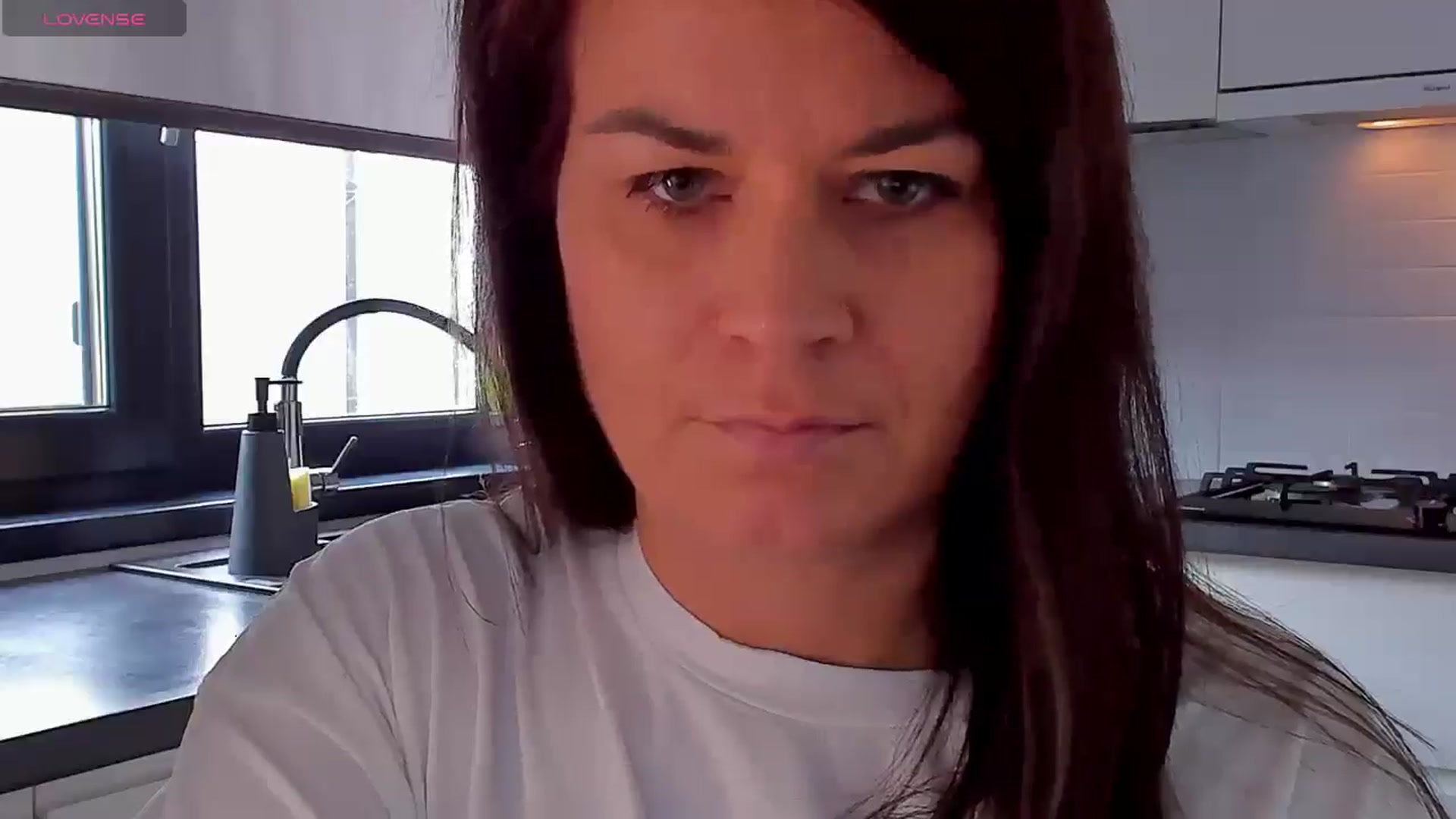 Gallery image thumbnail from SuaveGia's myfreecams stream on, 03/17/2025, 08:52 image 10 of 20
