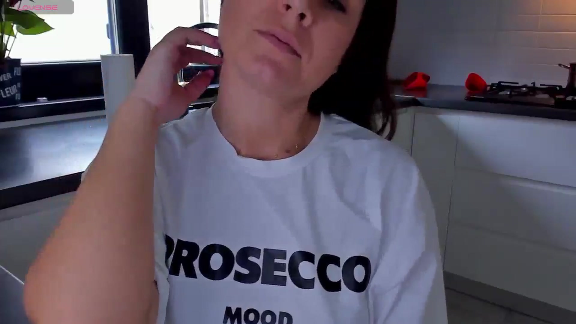 Gallery image thumbnail from SuaveGia's myfreecams stream on, 03/17/2025, 09:56 image 12 of 20