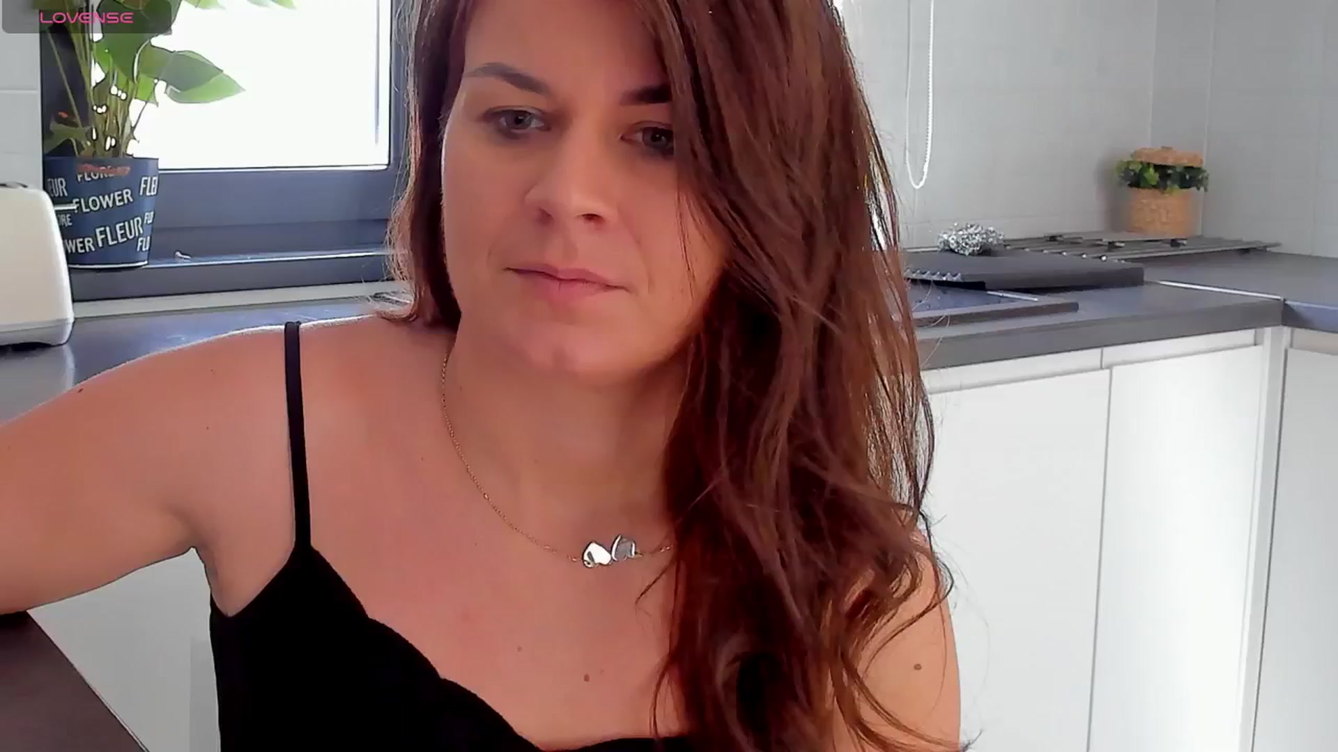 Gallery image thumbnail from SuaveGia's myfreecams stream on, 03/25/2025, 09:15 image 2 of 20
