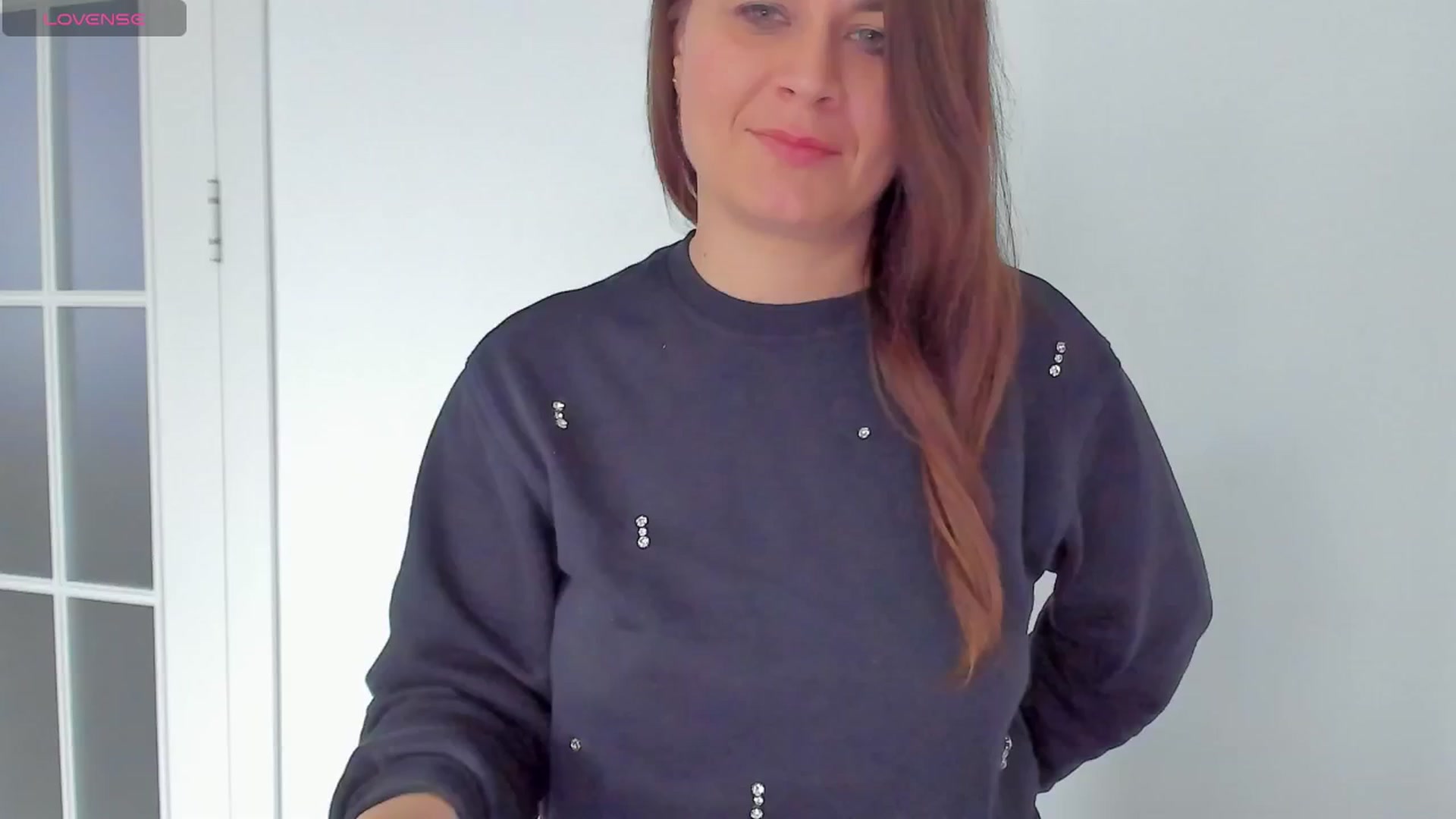 Gallery image thumbnail from SuaveGia's myfreecams stream on, 04/15/2025, 08:22 image 3 of 20