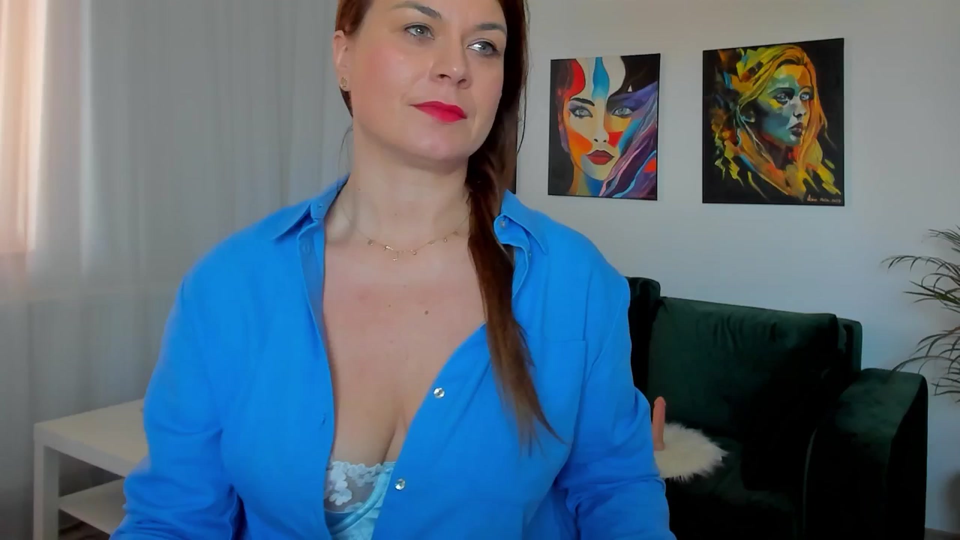 Gallery image thumbnail from SuaveGia's myfreecams stream on, 05/02/2025, 08:55 image 14 of 20