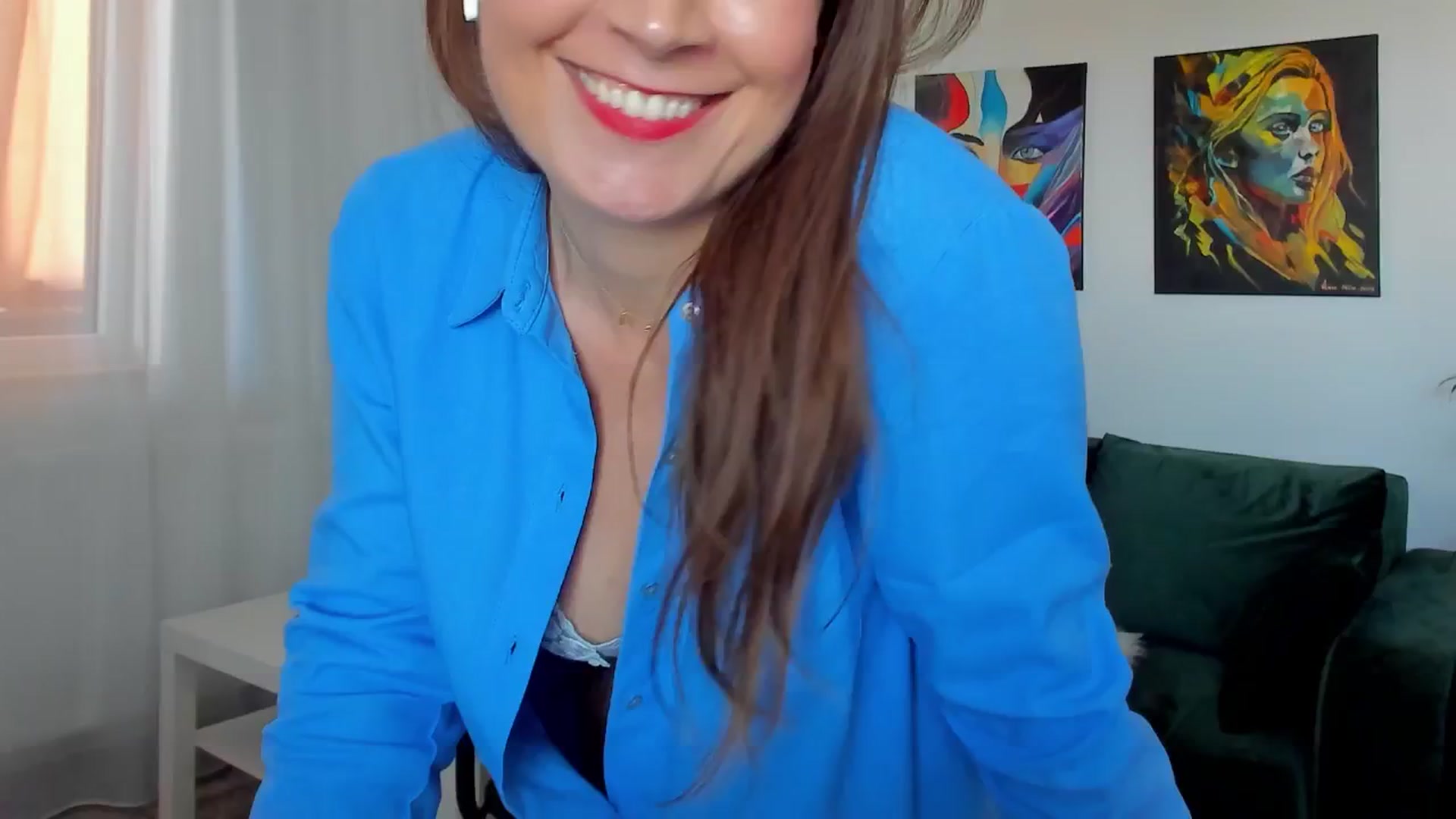 Gallery image thumbnail from SuaveGia's myfreecams stream on, 05/02/2025, 14:11 image 4 of 20