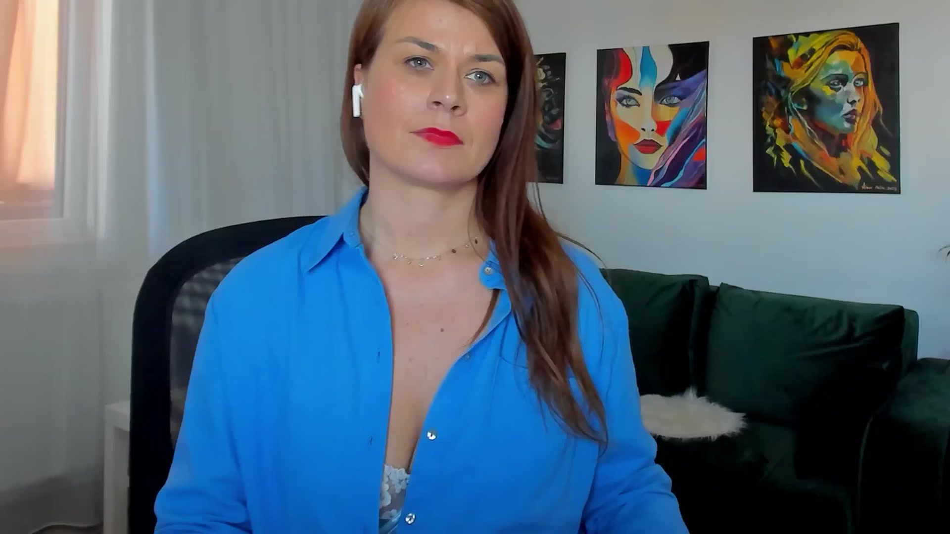 Gallery image thumbnail from SuaveGia's myfreecams stream on, 05/02/2025, 14:11 image 2 of 20