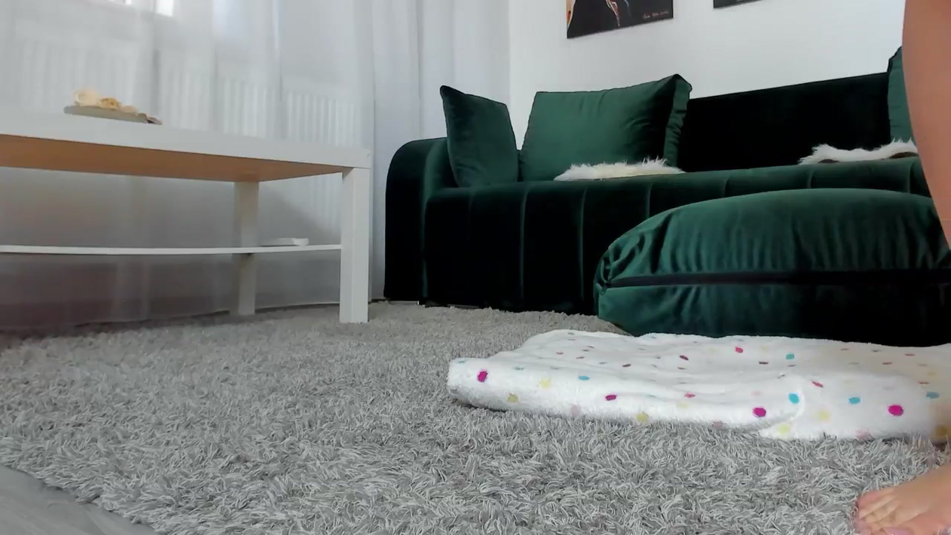 Gallery image thumbnail from SuaveGia's myfreecams stream on, 05/06/2025, 12:58 image 7 of 20