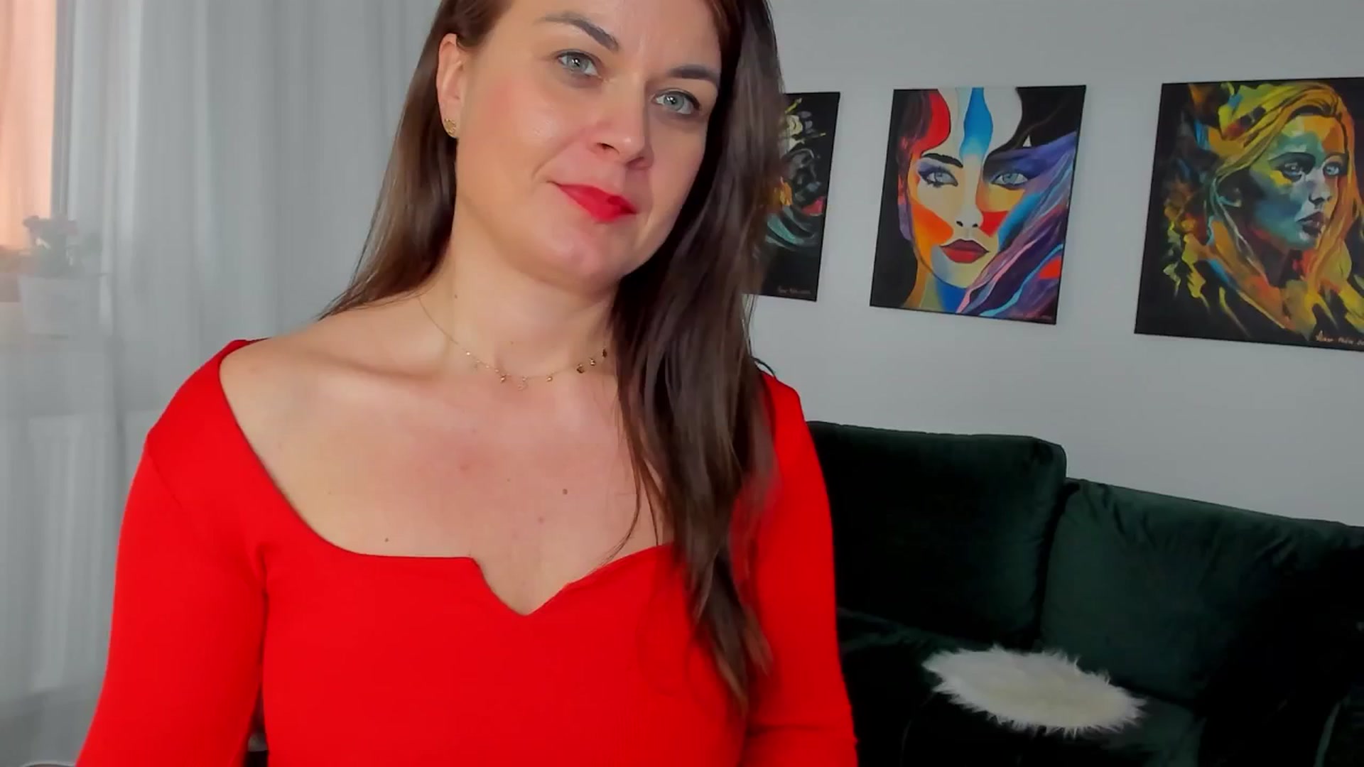 Gallery image thumbnail from SuaveGia's myfreecams stream on, 05/16/2025, 11:39 image 9 of 20