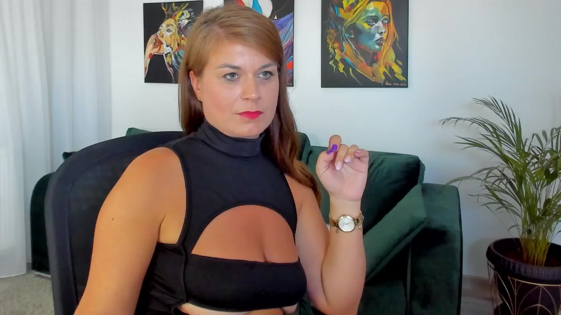 Gallery image thumbnail from SuaveGia's myfreecams stream on, 06/24/2025, 10:43 image 20 of 20