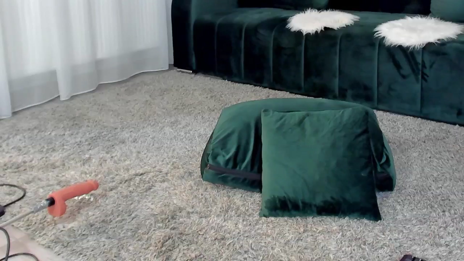 Gallery image thumbnail from SuaveGia's myfreecams stream on, 06/26/2025, 08:23 image 6 of 20