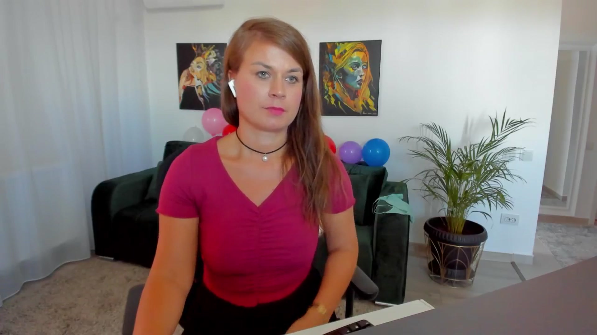 Gallery image thumbnail from SuaveGia's myfreecams stream on, 07/10/2025, 09:30 image 17 of 20