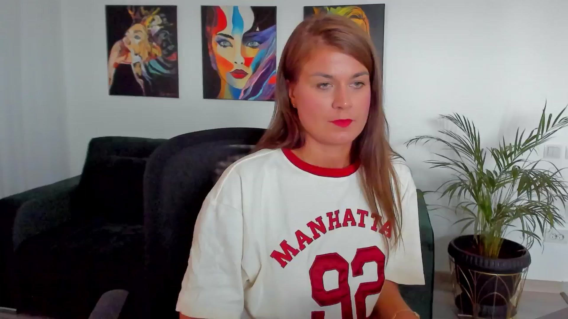 Gallery image thumbnail from SuaveGia's myfreecams stream on, 08/18/2025, 08:47 image 6 of 20