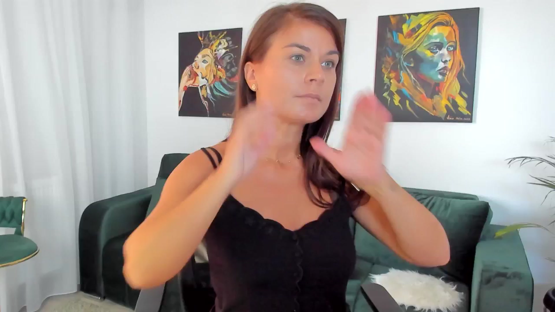 Gallery image thumbnail from SuaveGia's myfreecams stream on, 09/02/2025, 07:30 image 17 of 20