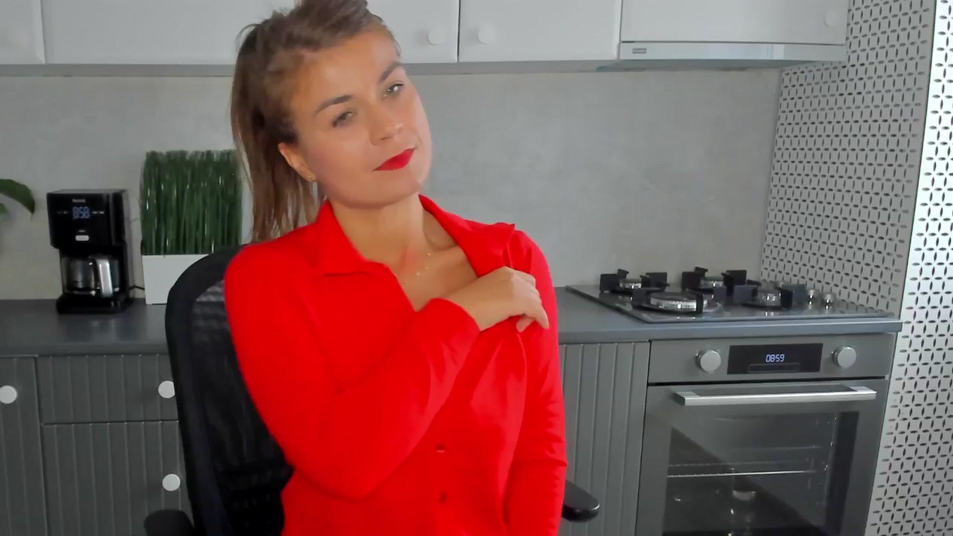 Gallery image thumbnail from SuaveGia's myfreecams stream on, 09/26/2025, 06:24 image 9 of 20