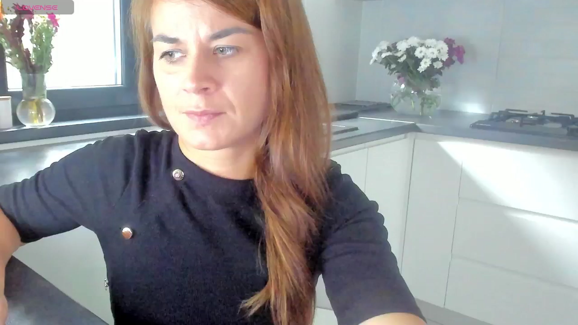 Gallery image thumbnail from SuaveGia's myfreecams stream on, 10/09/2025, 10:15 image 3 of 20