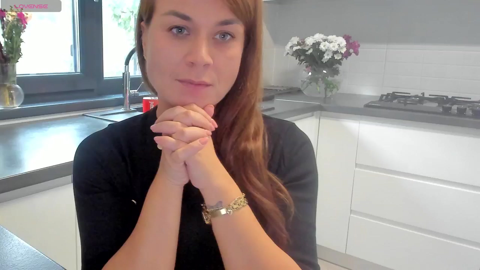 Gallery image thumbnail from SuaveGia's myfreecams stream on, 10/09/2025, 10:15 image 9 of 20