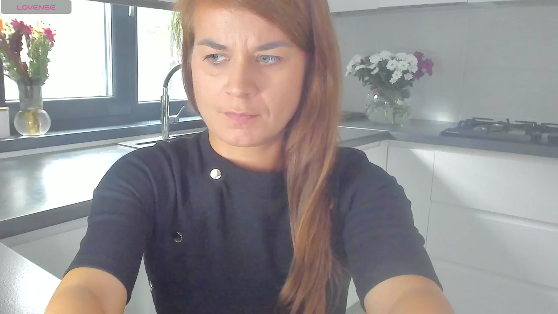 Gallery image thumbnail from SuaveGia's myfreecams stream on, 10/09/2025, 10:15 image 1 of 20