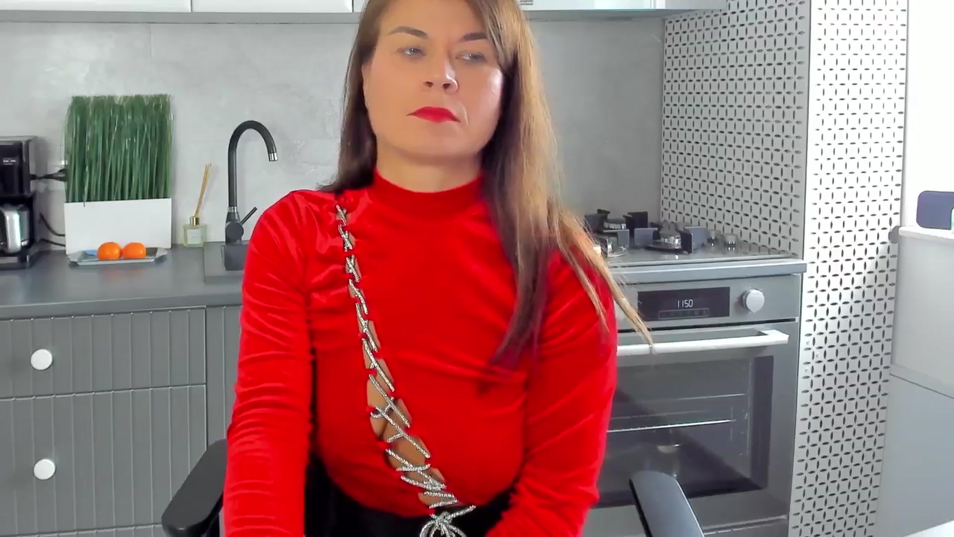 Gallery image thumbnail from SuaveGia's myfreecams stream on, 10/13/2025, 09:01 image 9 of 20
