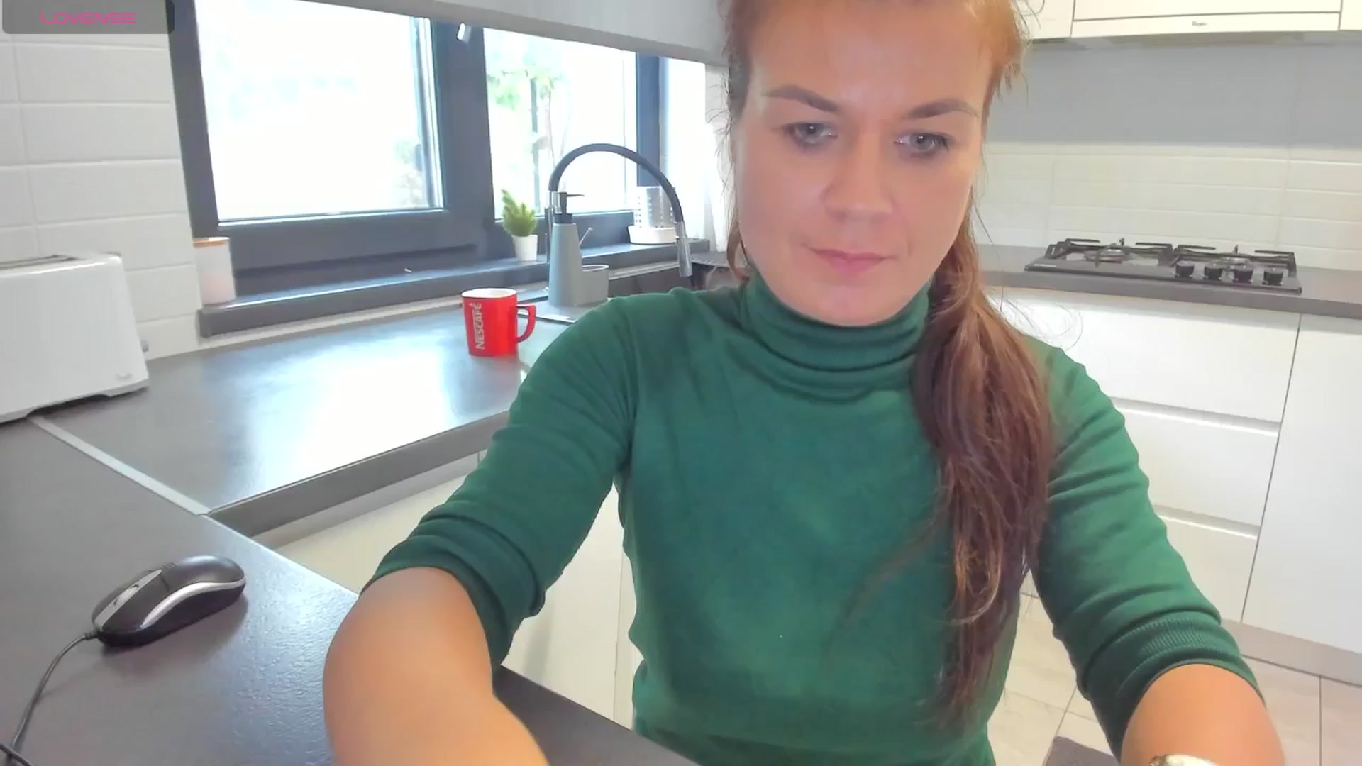 Gallery image thumbnail from SuaveGia's myfreecams stream on, 10/15/2025, 13:15 image 1 of 20
