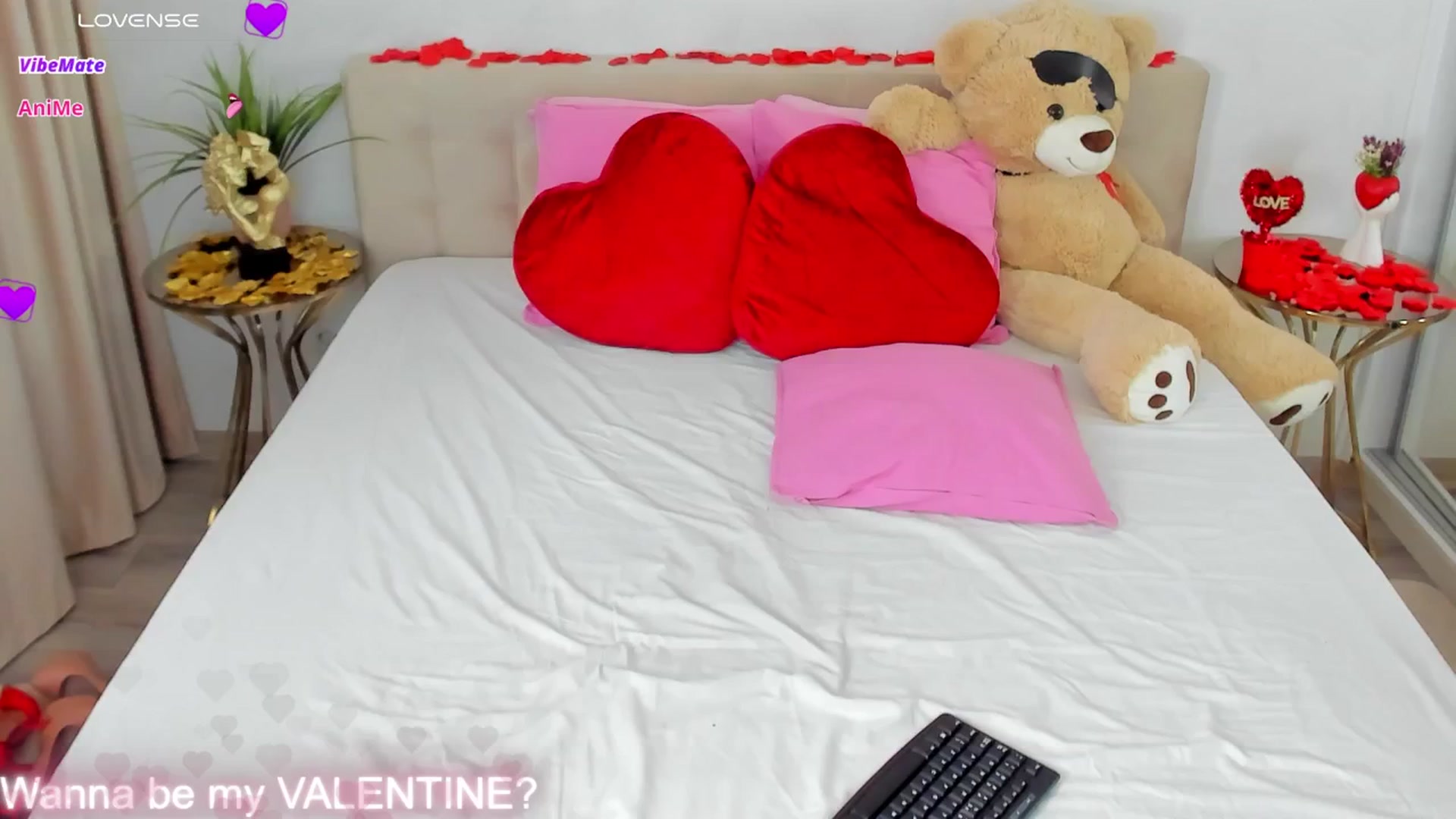 Gallery image thumbnail from SuaveGia's myfreecams stream on, 02/09/2026, 13:39 image 7 of 20