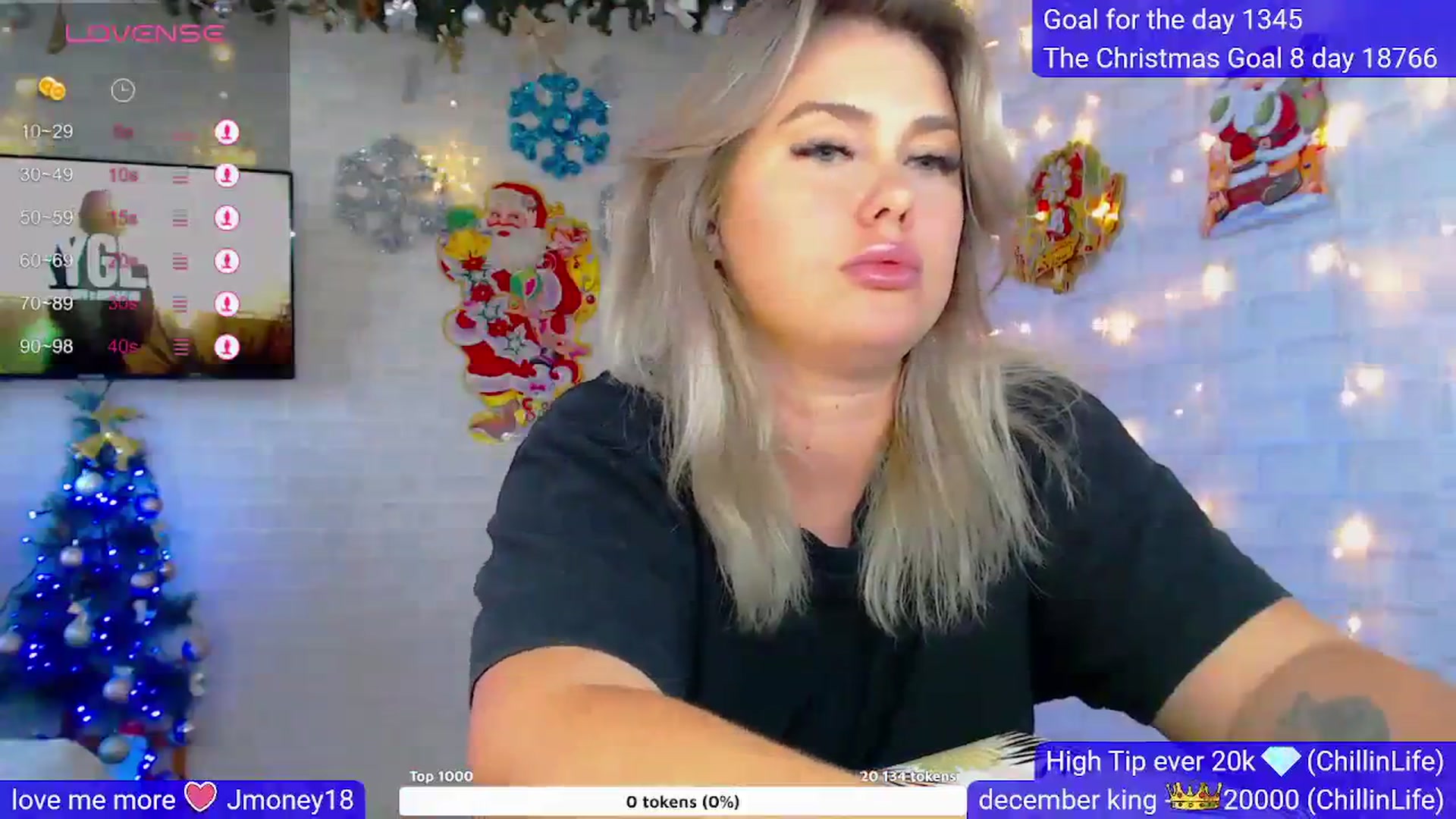 Gallery image thumbnail from SuchCute_'s myfreecams stream on, 12/25/2023, 06:12 image 17 of 20