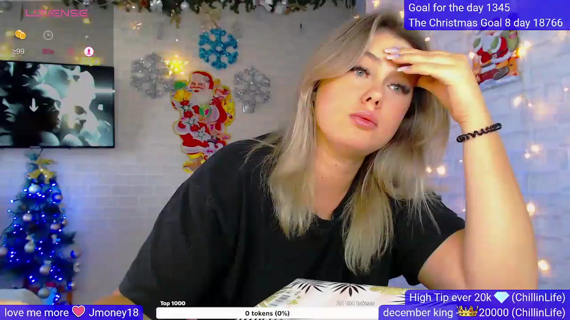Gallery image thumbnail from SuchCute_'s myfreecams stream on, 12/25/2023, 06:12 image 7 of 20