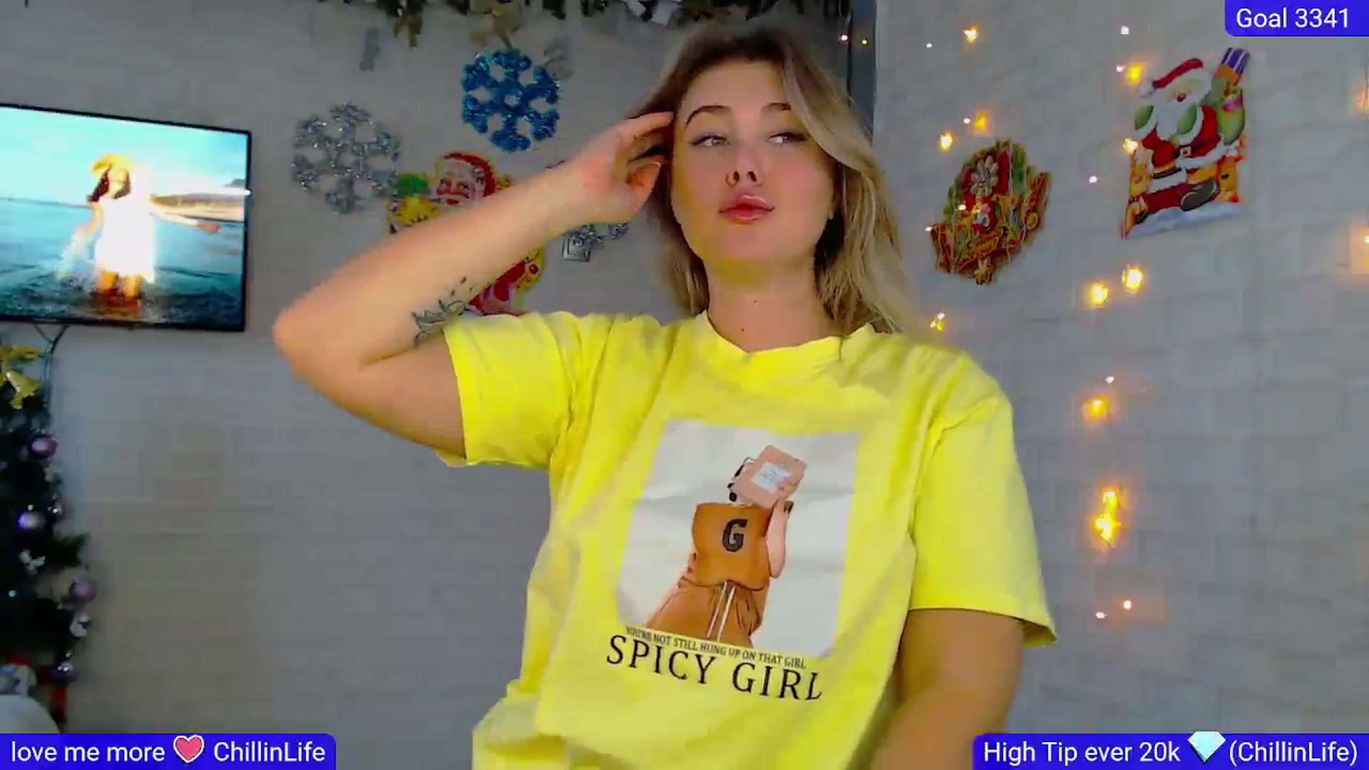 Gallery image thumbnail from SuchCute_'s myfreecams stream on, 01/09/2024, 05:07 image 15 of 20