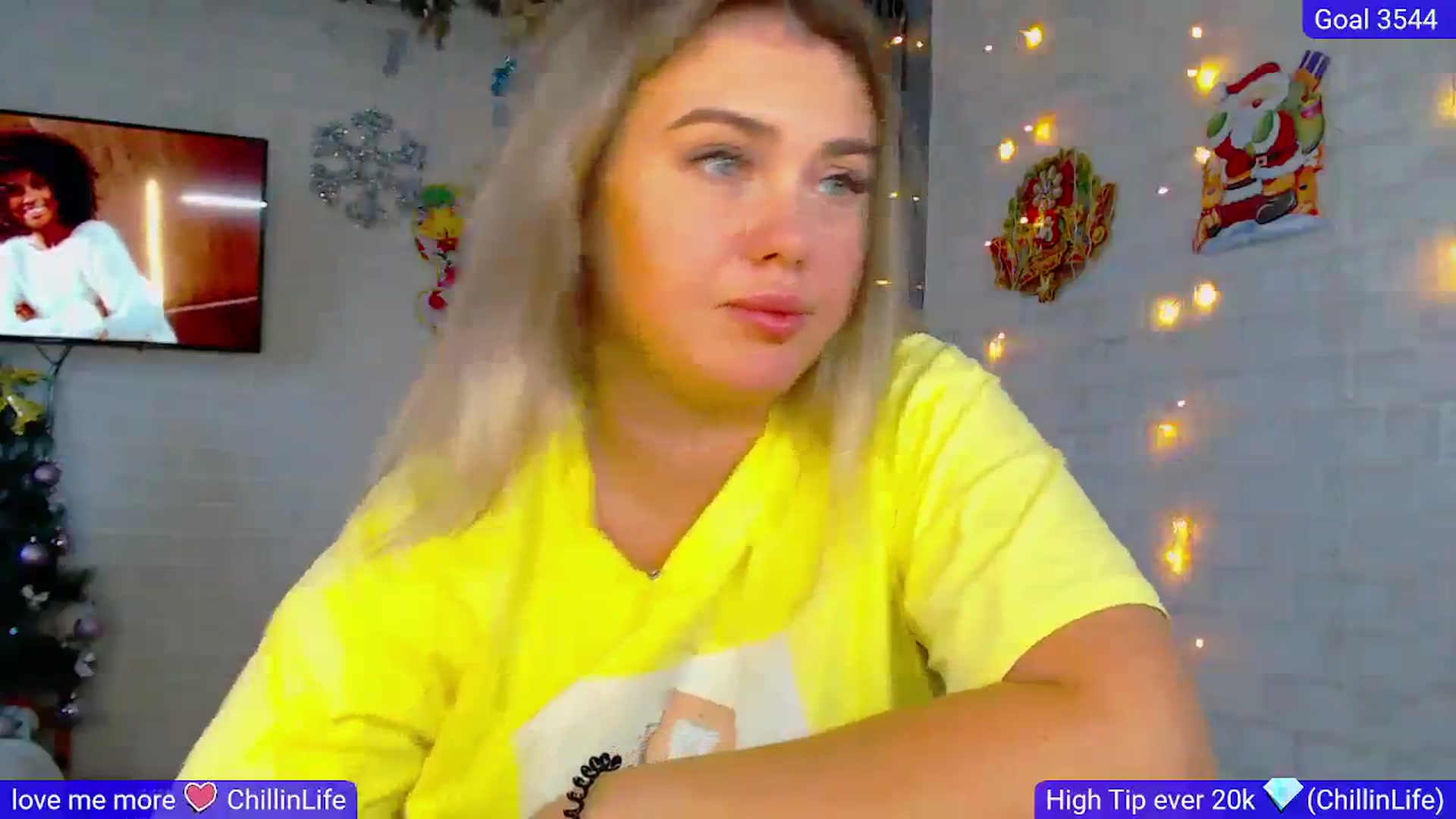 Gallery image thumbnail from SuchCute_'s myfreecams stream on, 01/09/2024, 05:07 image 14 of 20