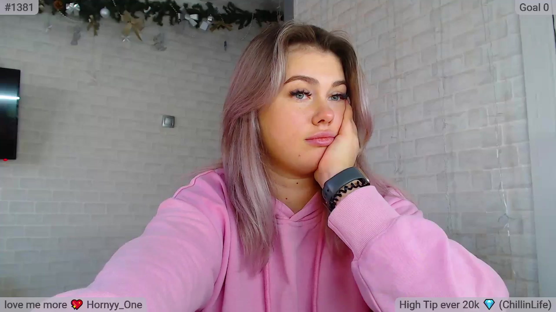 Gallery image thumbnail from SuchCute_'s myfreecams stream on, 01/22/2024, 06:15 image 20 of 20