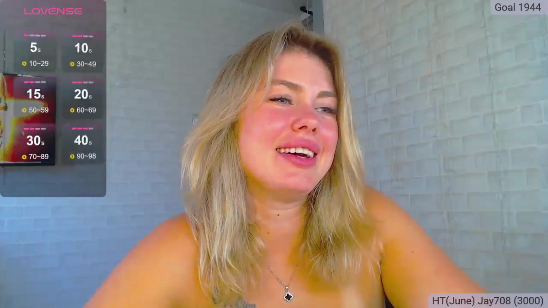 Gallery image thumbnail from SuchCute_'s myfreecams stream on, 06/24/2024, 01:21 image 15 of 20