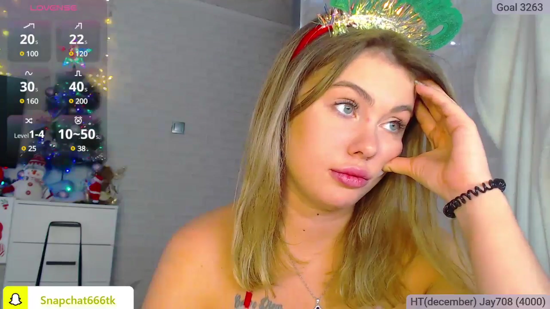 Gallery image thumbnail from SuchCute_'s myfreecams stream on, 12/25/2024, 03:35 image 17 of 20