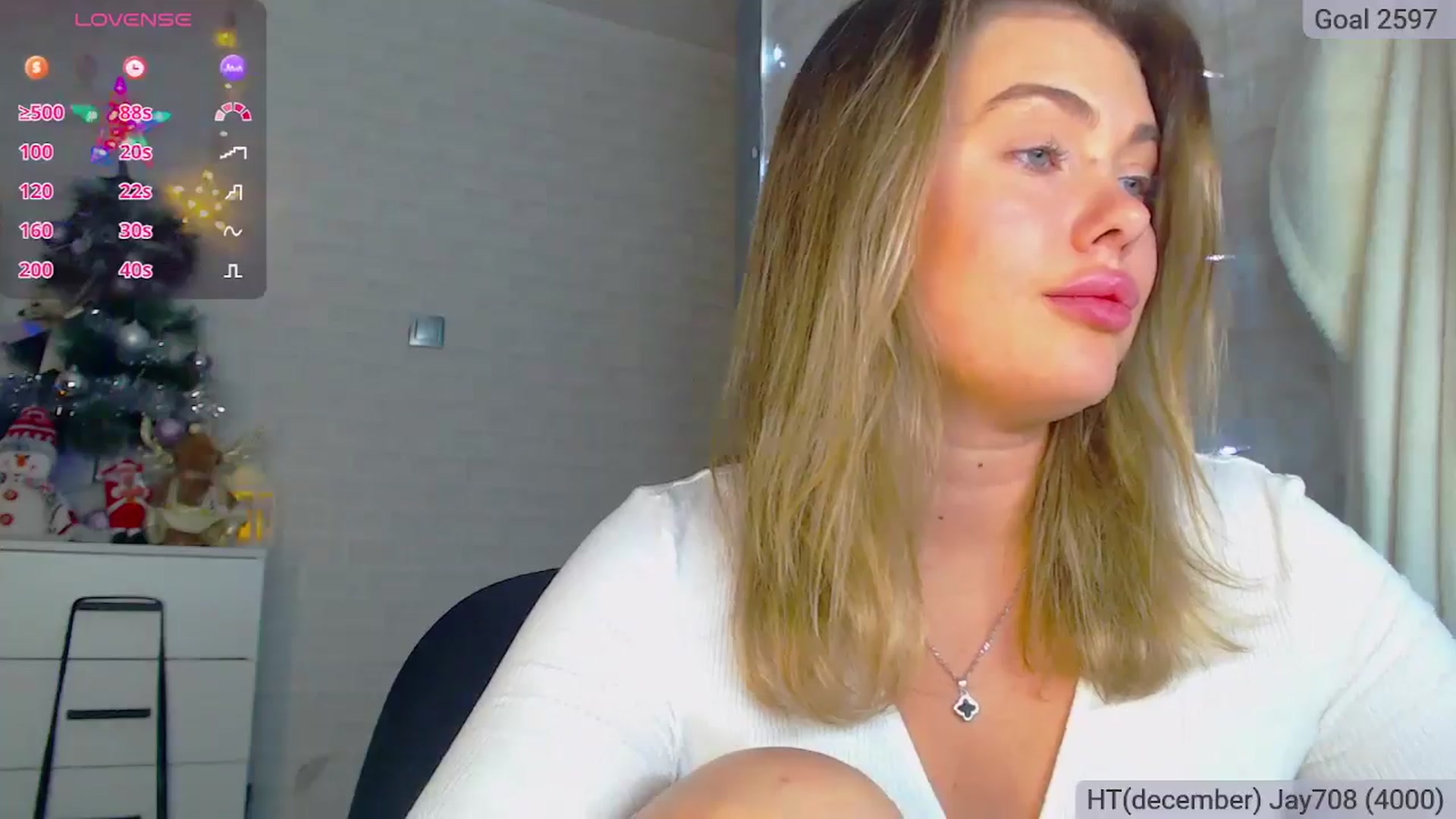 Gallery image thumbnail from SuchCute_'s myfreecams stream on, 12/26/2024, 03:19 image 4 of 20