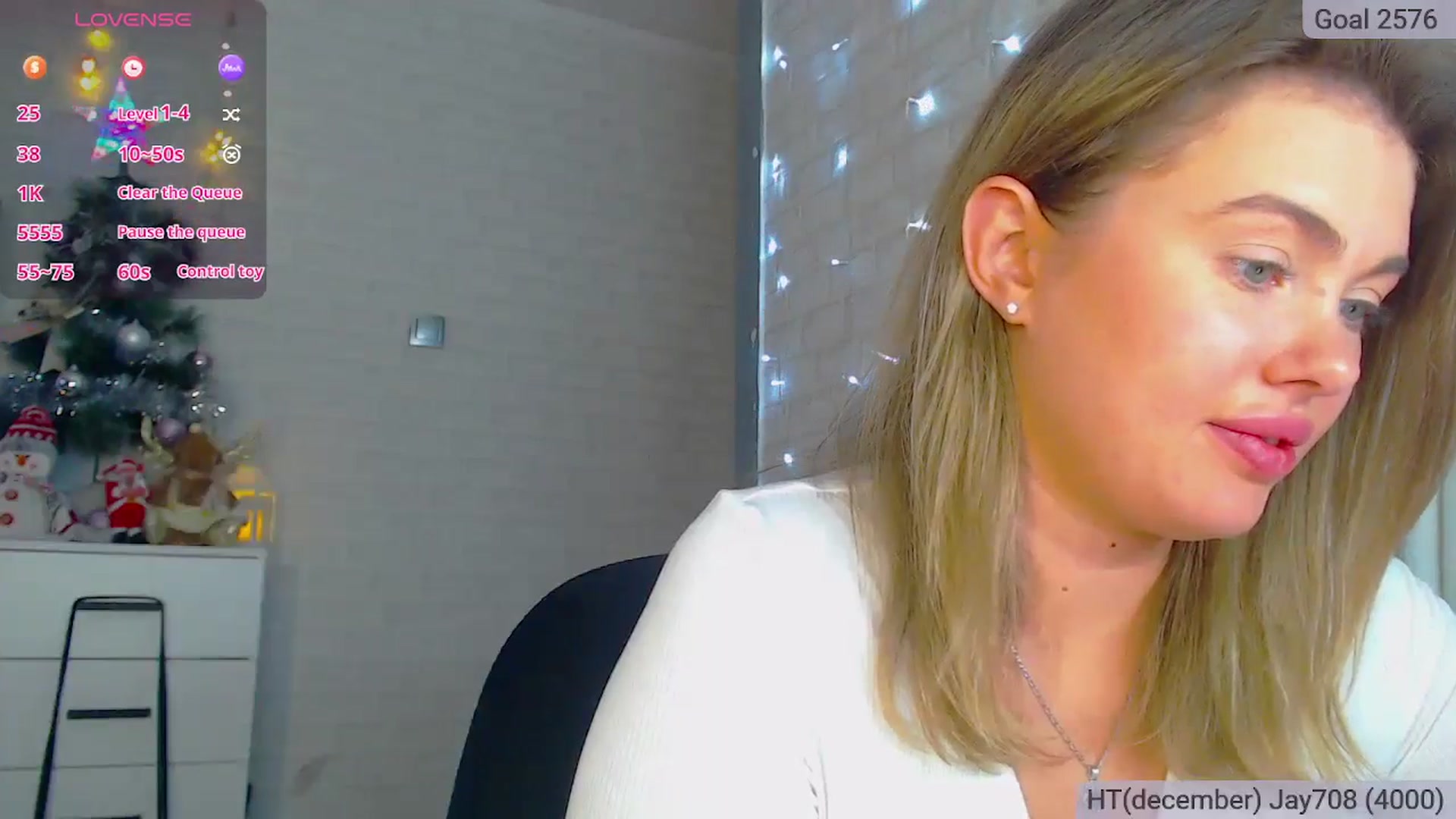 Gallery image thumbnail from SuchCute_'s myfreecams stream on, 12/26/2024, 03:19 image 17 of 20