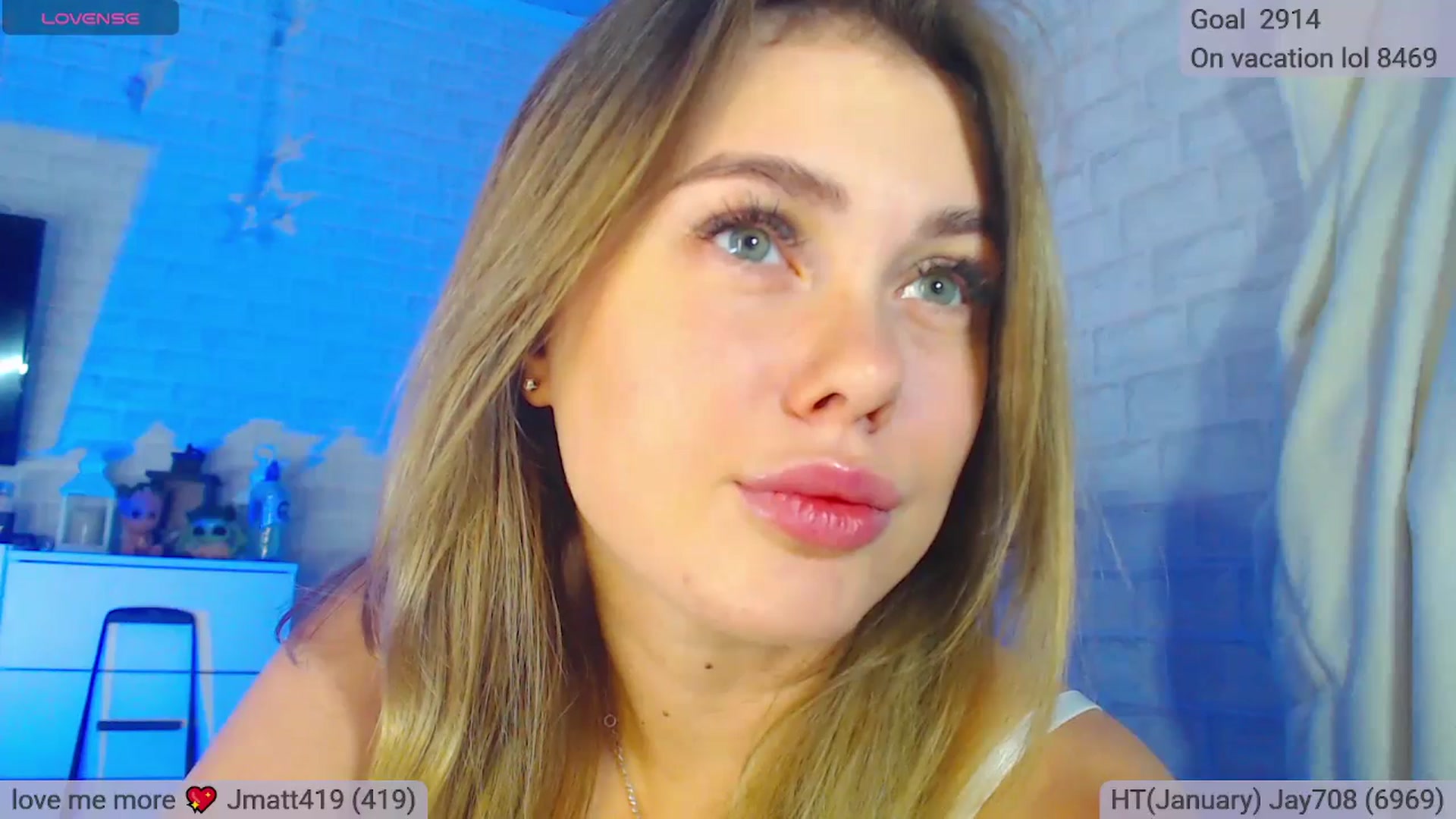 Gallery image thumbnail from SuchCute_'s myfreecams stream on, 01/25/2025, 14:14 image 8 of 20