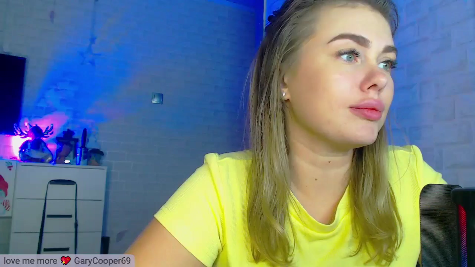 Gallery image thumbnail from SuchCute_'s myfreecams stream on, 03/08/2025, 13:46 image 1 of 20