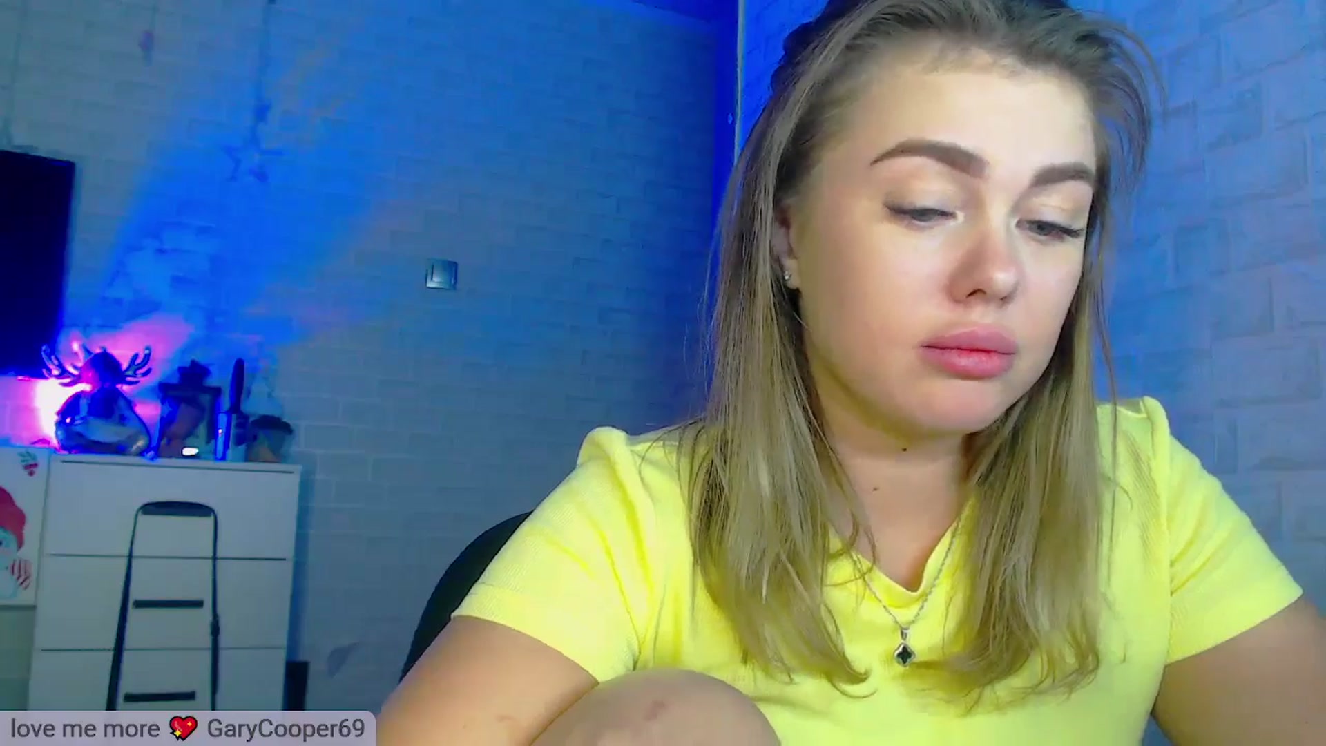 Gallery image thumbnail from SuchCute_'s myfreecams stream on, 03/08/2025, 13:46 image 13 of 20