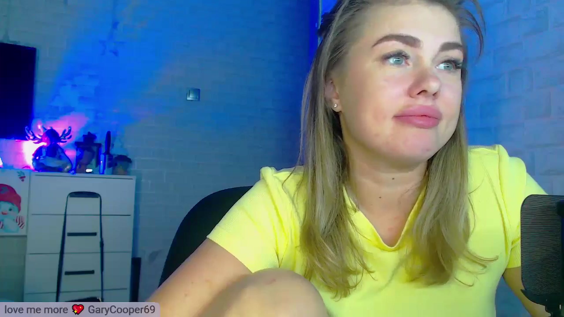 Gallery image thumbnail from SuchCute_'s myfreecams stream on, 03/08/2025, 14:33 image 2 of 20