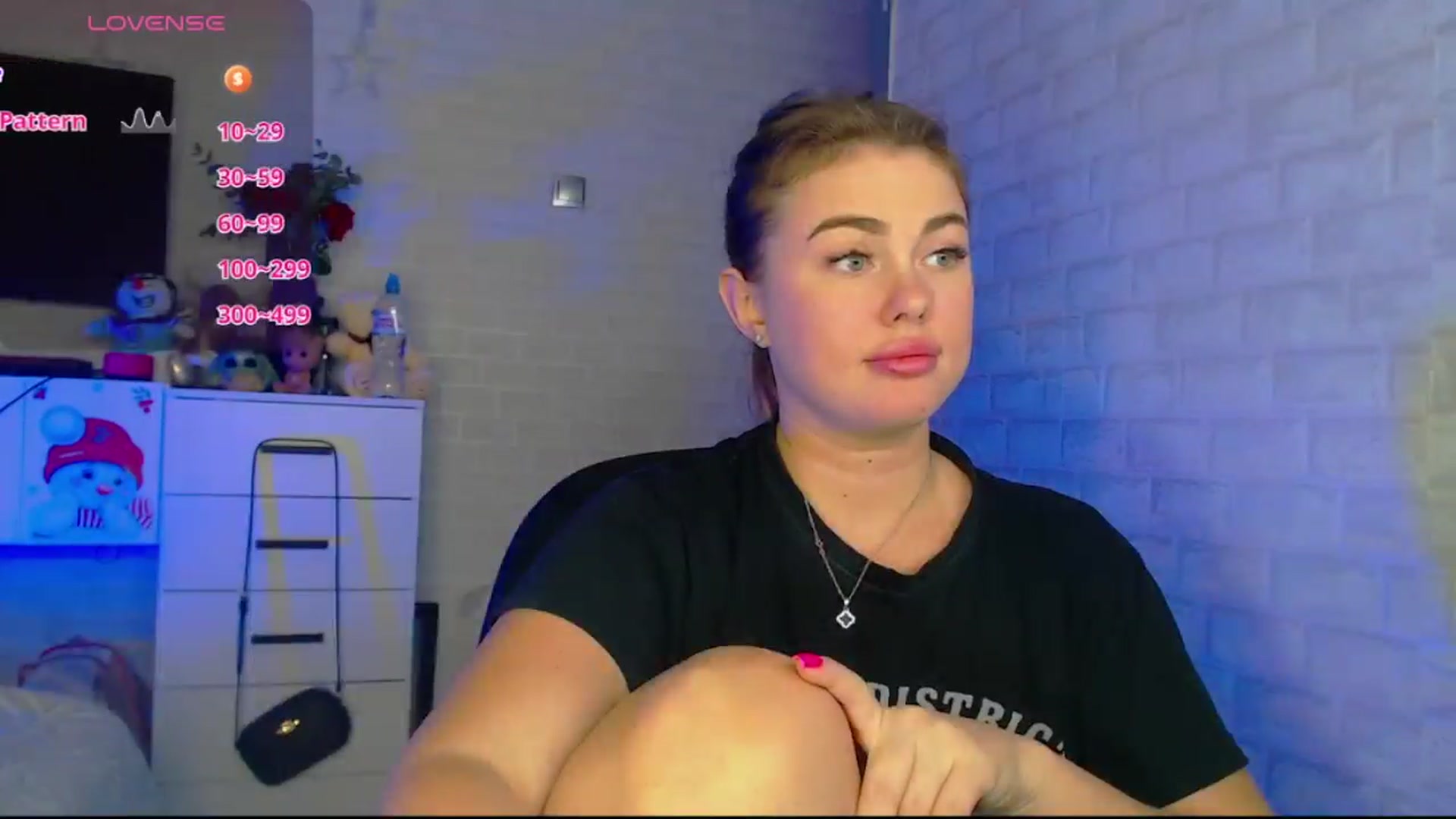 Gallery image thumbnail from SuchCute_'s myfreecams stream on, 03/12/2025, 16:04 image 17 of 20