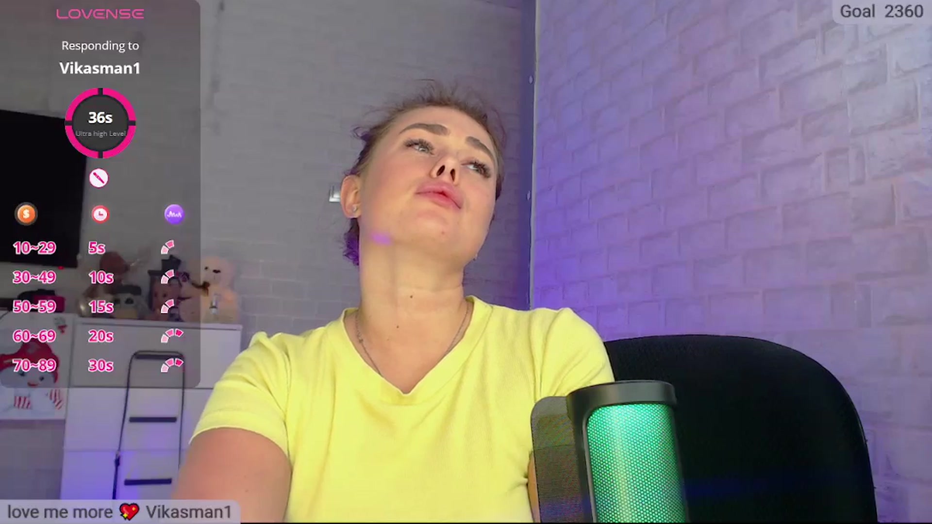 Gallery image thumbnail from SuchCute_'s myfreecams stream on, 03/16/2025, 13:37 image 15 of 20