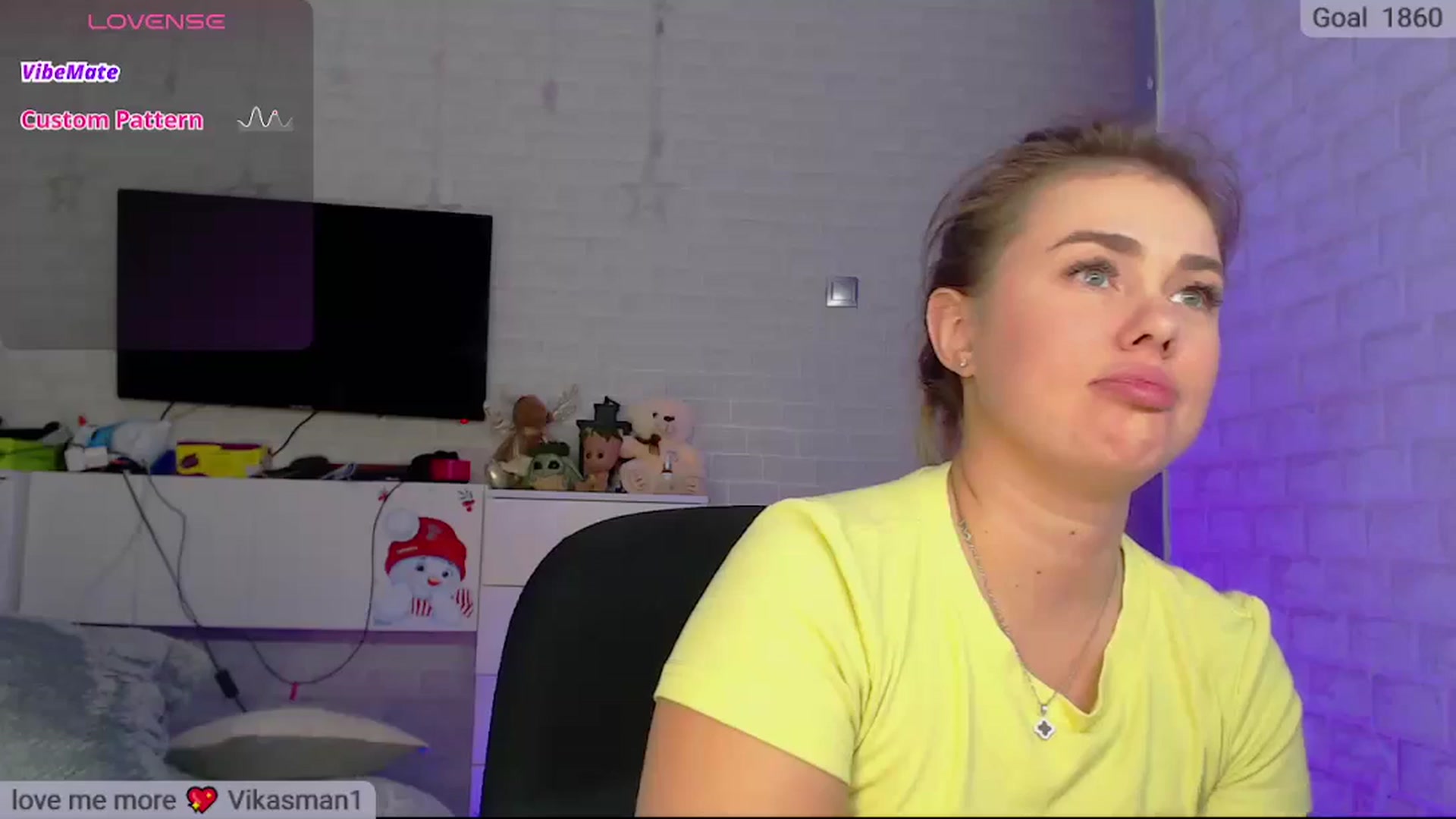 Gallery image thumbnail from SuchCute_'s myfreecams stream on, 03/16/2025, 13:54 image 16 of 20