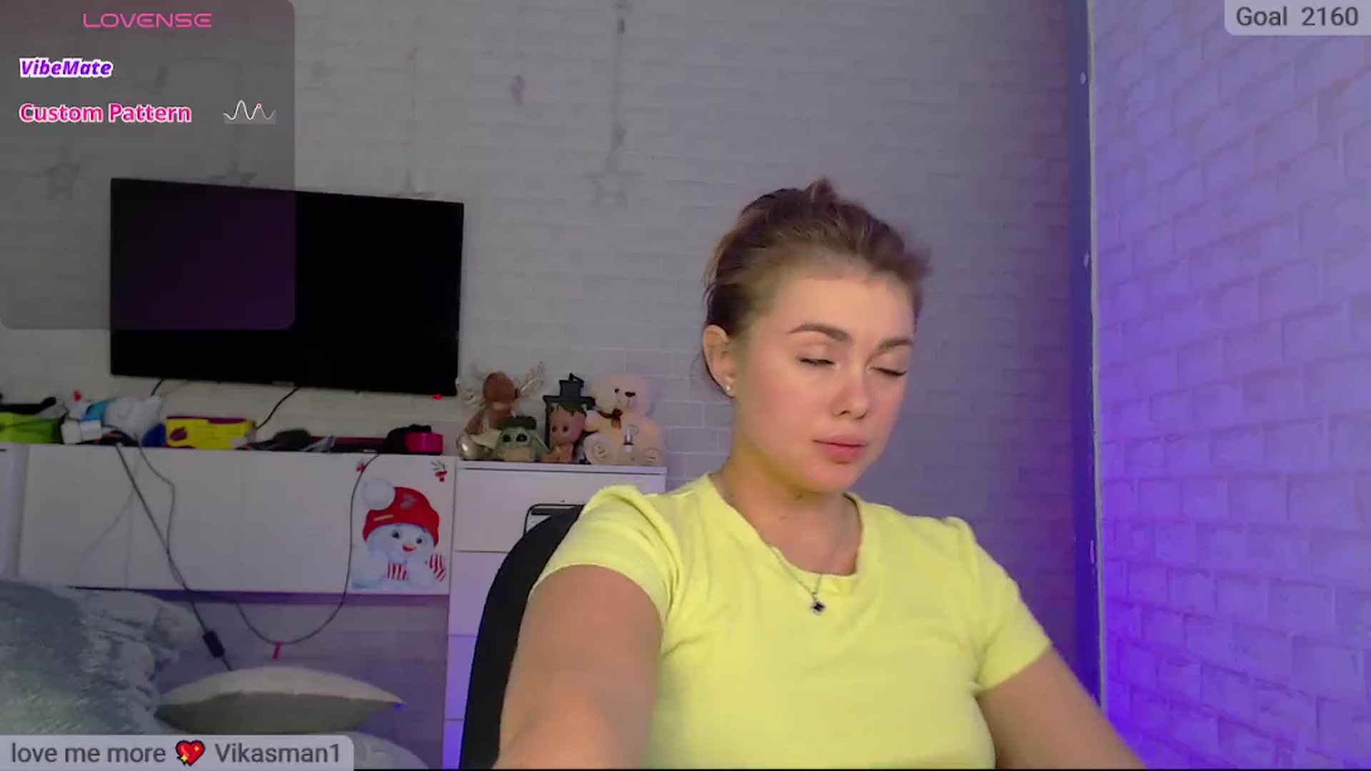 Gallery image thumbnail from SuchCute_'s myfreecams stream on, 03/16/2025, 13:54 image 13 of 20