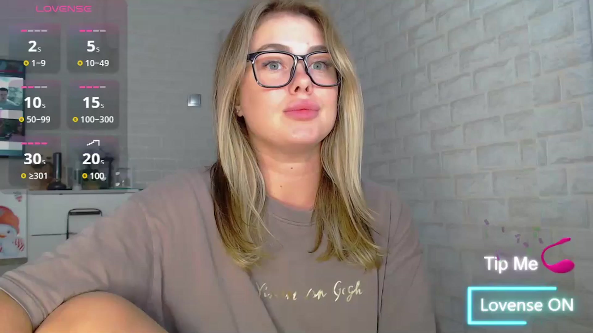 Gallery image thumbnail from SuchCute_'s myfreecams stream on, 06/25/2025, 14:19 image 1 of 20