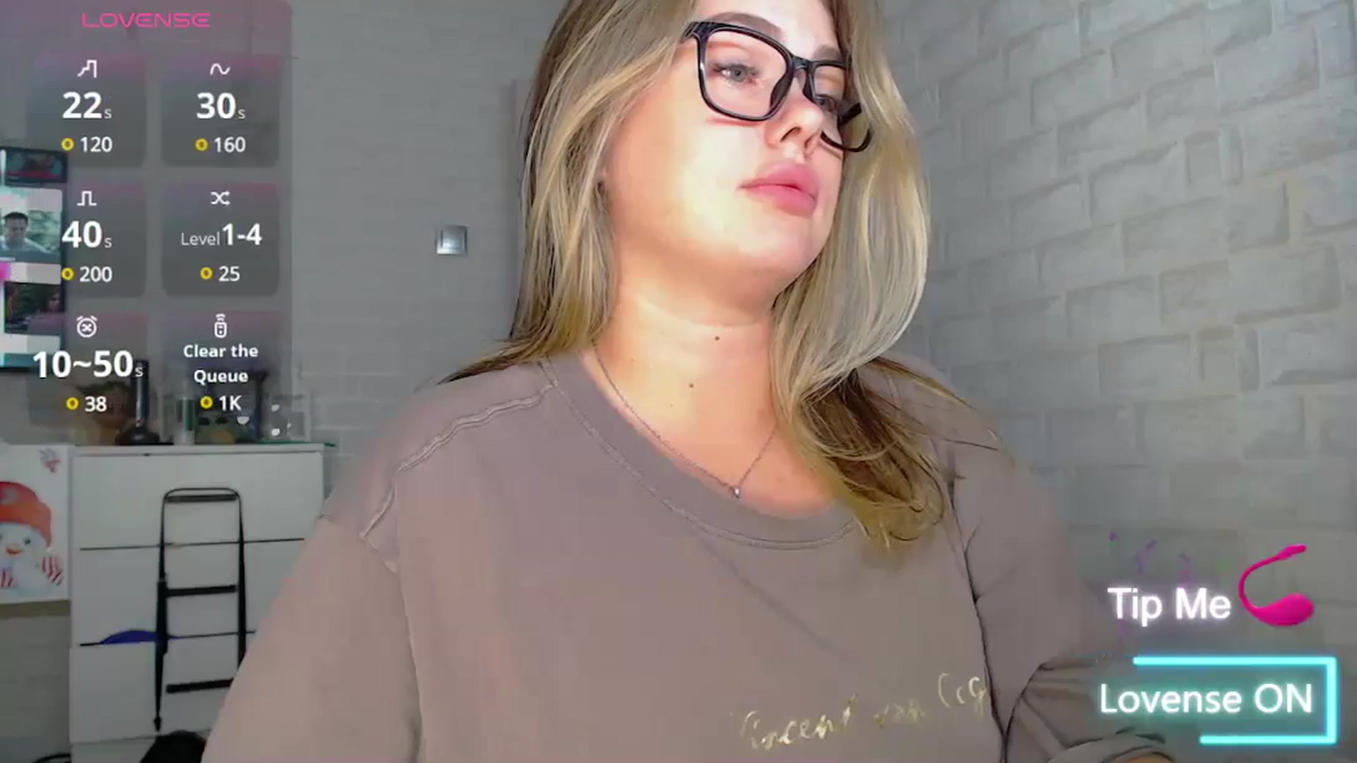Gallery image thumbnail from SuchCute_'s myfreecams stream on, 06/25/2025, 14:19 image 20 of 20